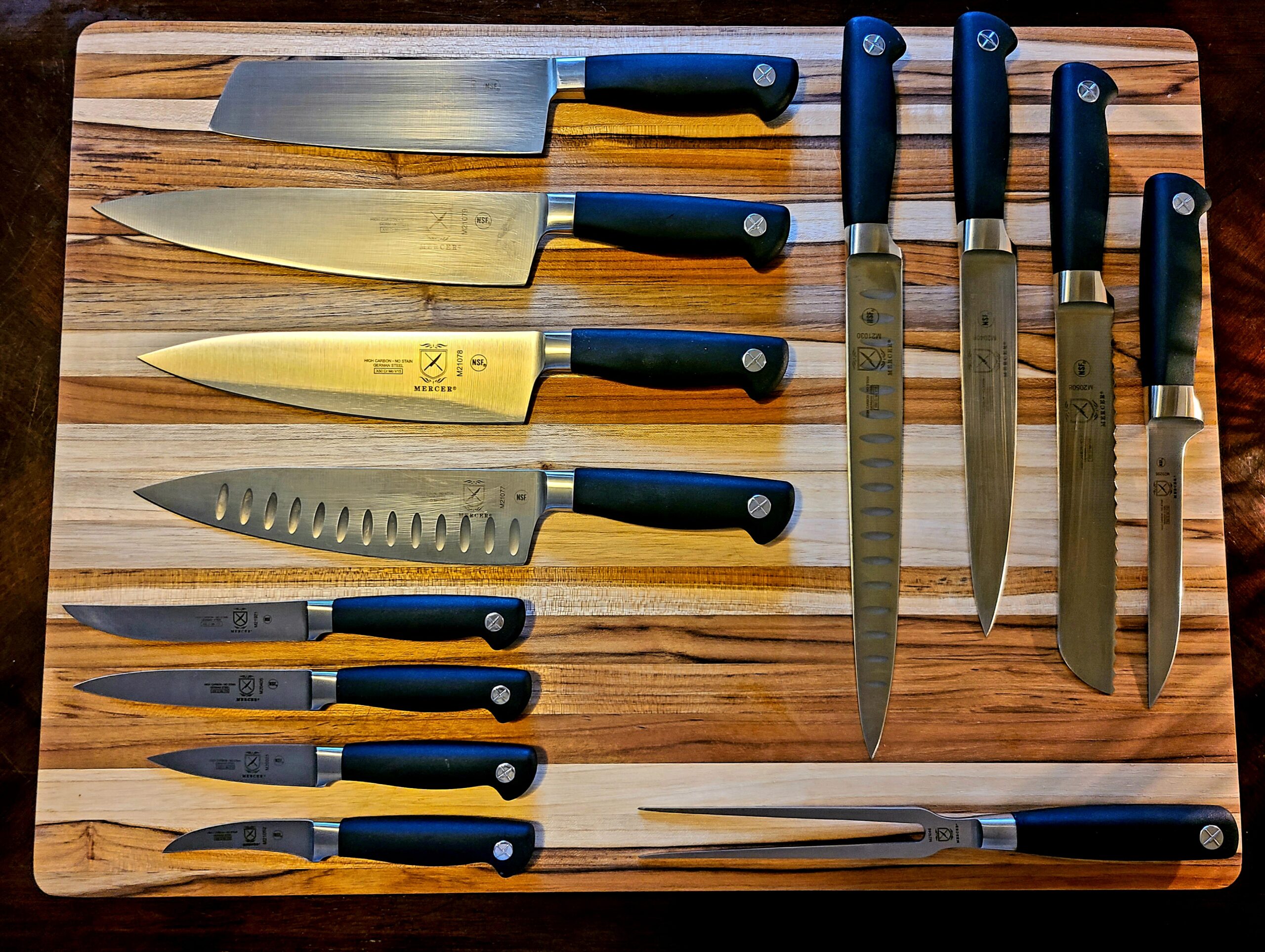 Mercer Culinary M21078 Genesis 8-Inch Short Bolster Chef's Knife,Black customer photo 2