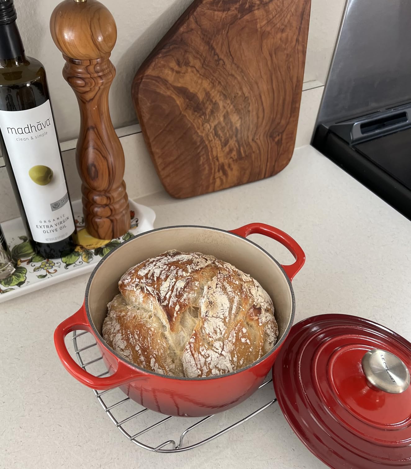 Le Creuset Enameled Cast Iron Signature Round Dutch Oven, 5.5 qt., Cerise customer photo 2