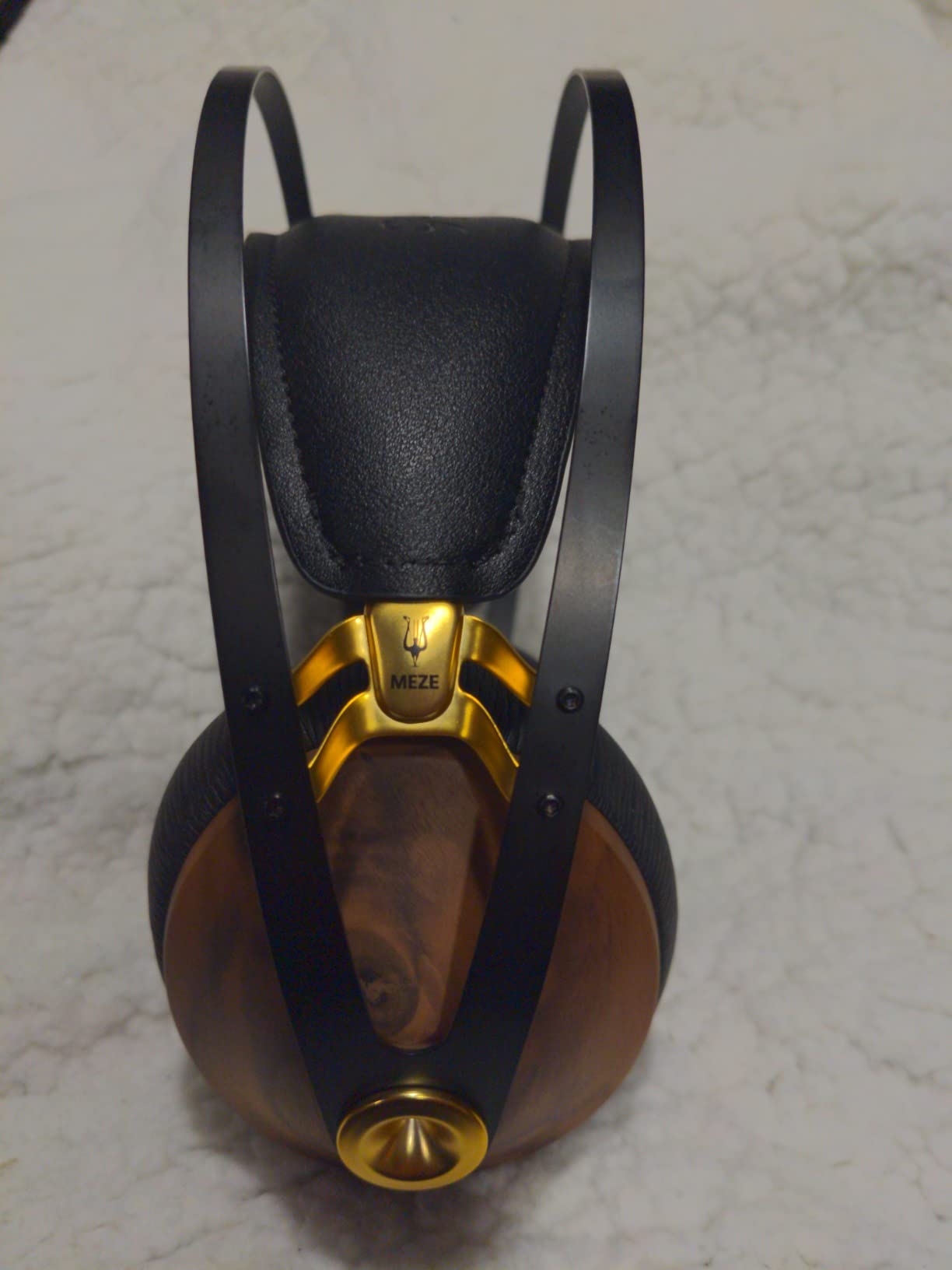 MEZE AUDIO | 99 Classics Walnut Gold | Wooden Closed-Back Headphones for Audiophiles | Gaming | Podcasts | Home Office | Wired Over-Ear Headphones with Mic and Self Adjustable Headband customer photo 2