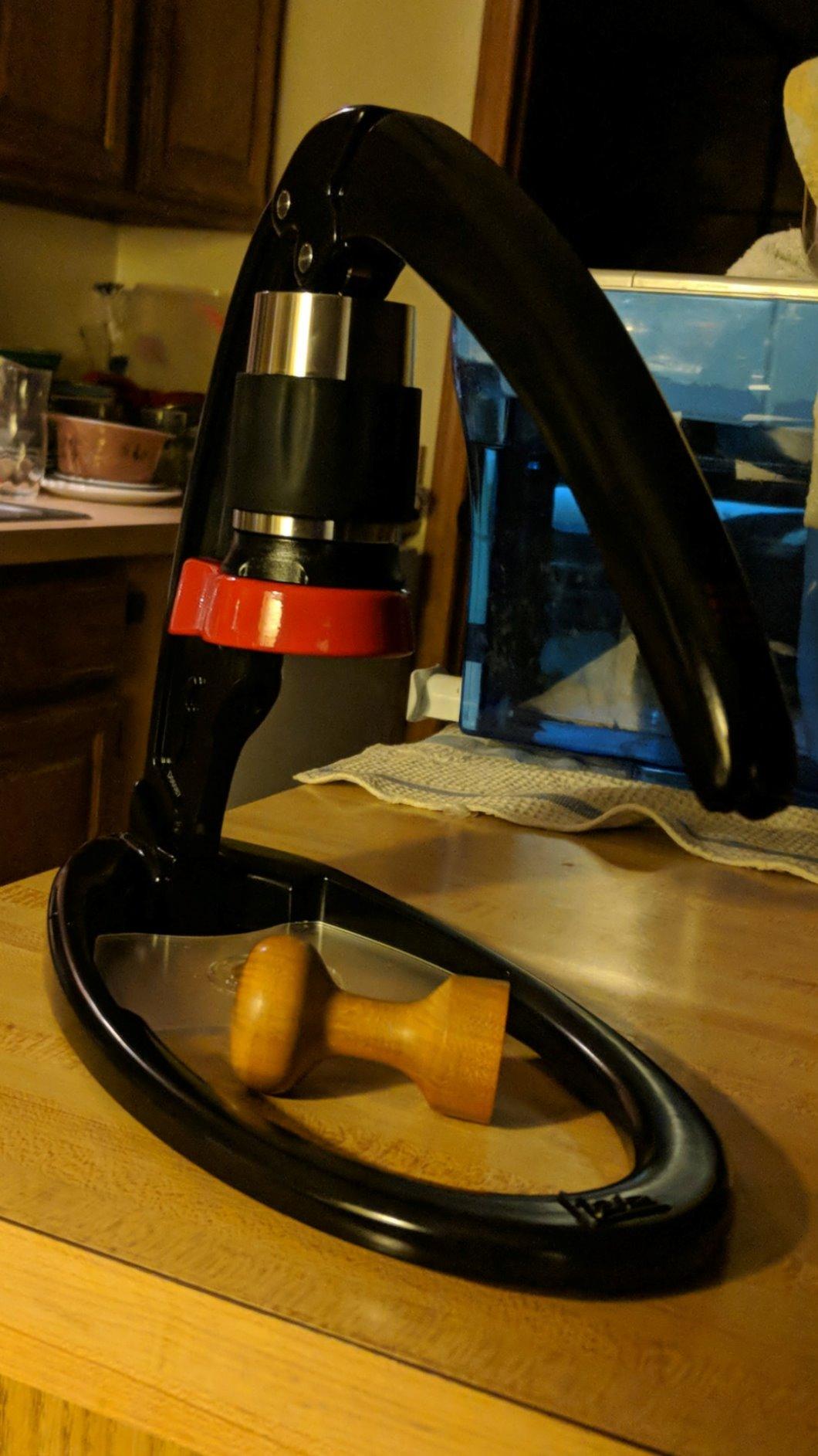Flair UPDATED Espresso Maker - Classic: All manual lever espresso maker for the home - Pressure gauge and two portafilters included customer photo 2