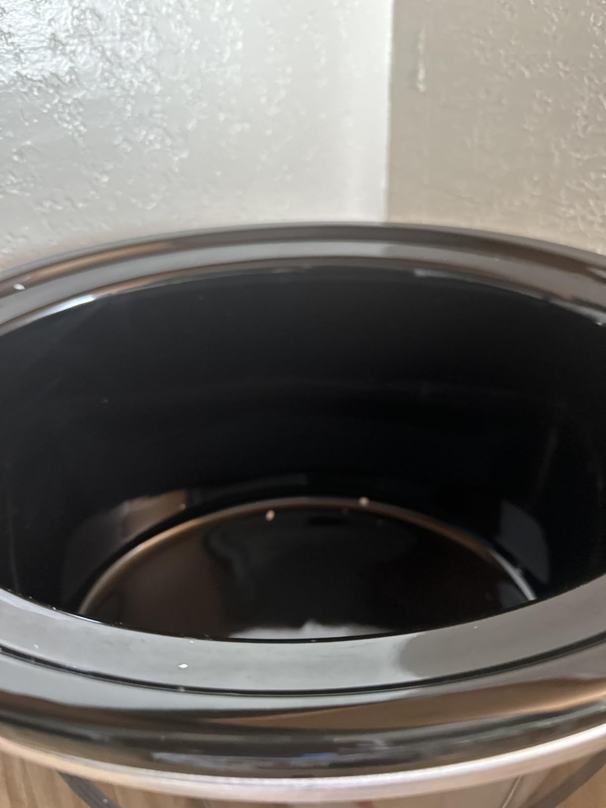 Hamilton Beach Slow Cooker, Extra Large 10 Quart, Stay or Go Portable With Lid Lock, Dishwasher Safe Crock, Black (33195) customer photo 1
