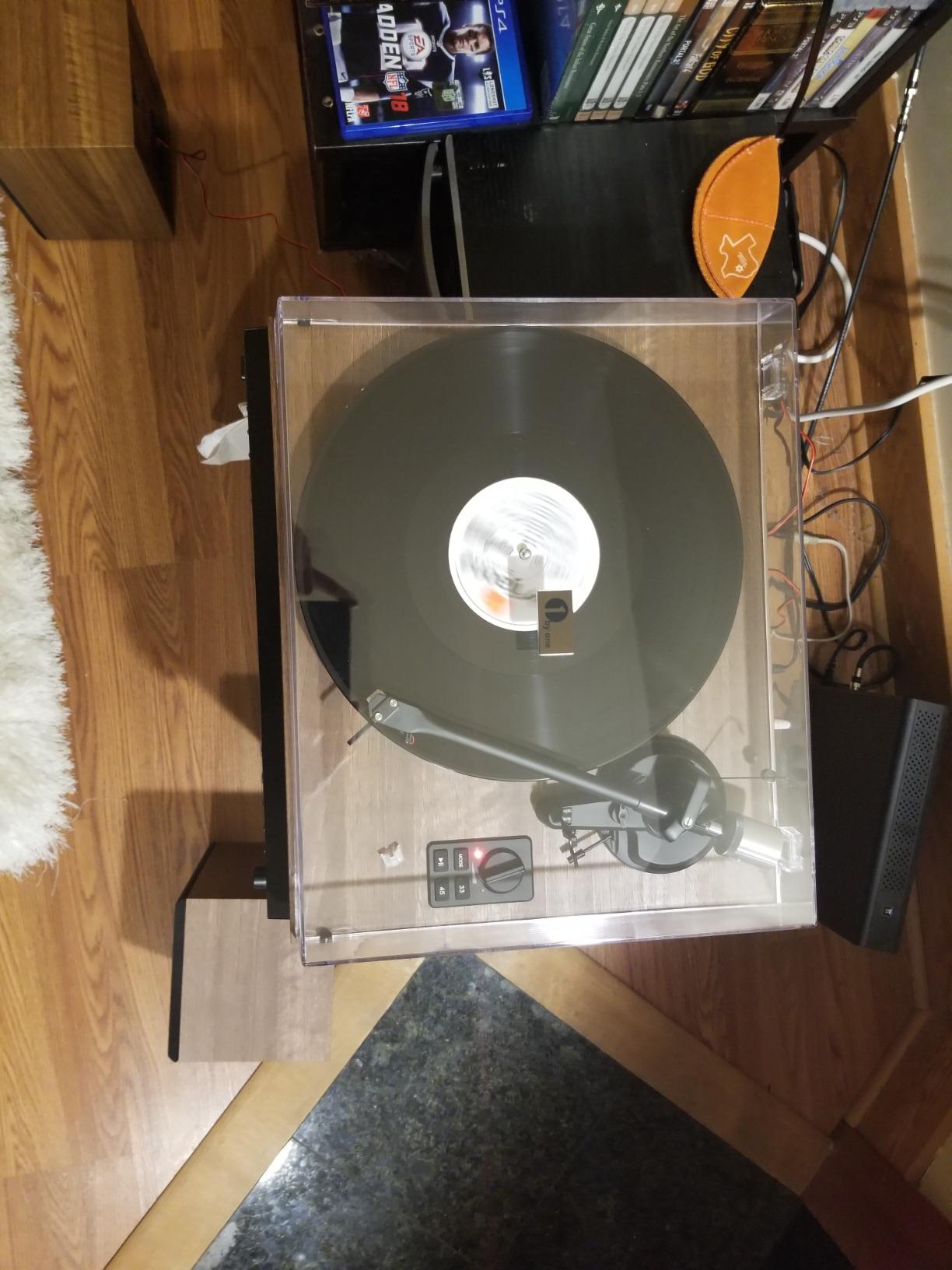 1 BY ONE Bluetooth Turntable HiFi System with 36 Watt Bookshelf Speakers, Patent Designed Vinyl Record Player with Magnetic Cartridge, Wireless Playback and Auto Off (Walnut) customer photo 1