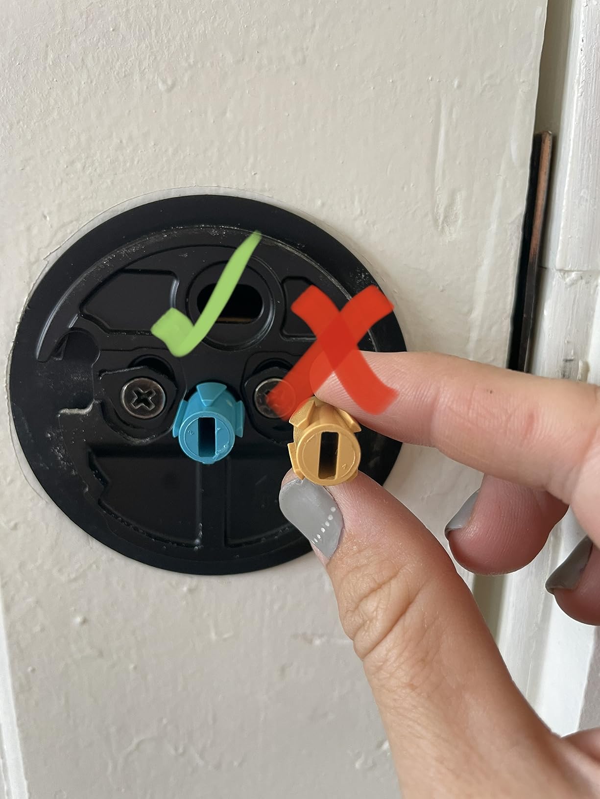 August Home, Silver Wi-Fi Connected Smart Keyless Entry Door Lock, Electronic Door Lock Fits Your Existing Deadbolt in Minutes, AUG-SL05-M01-S01 customer photo 2