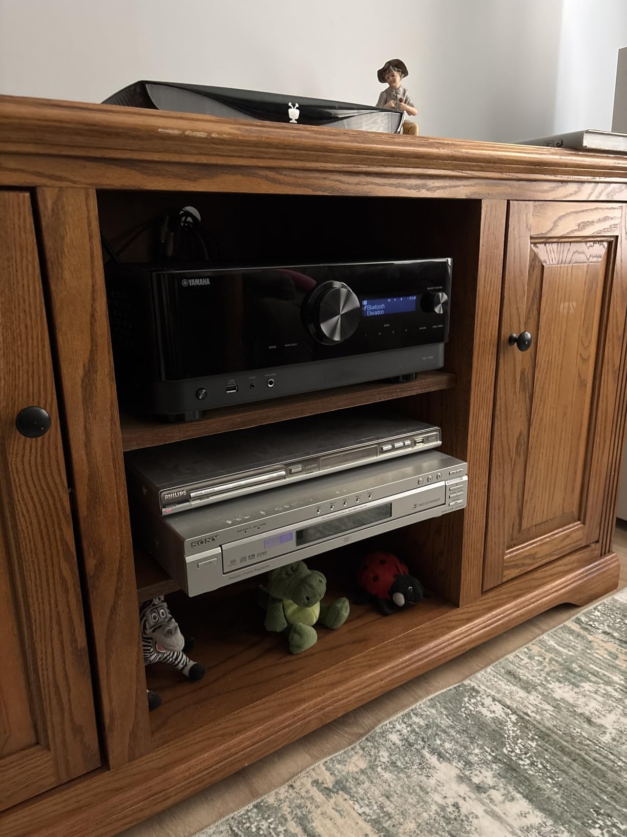 YAMAHA RX-V6A 7.2-Channel AV Receiver with MusicCast customer photo 1