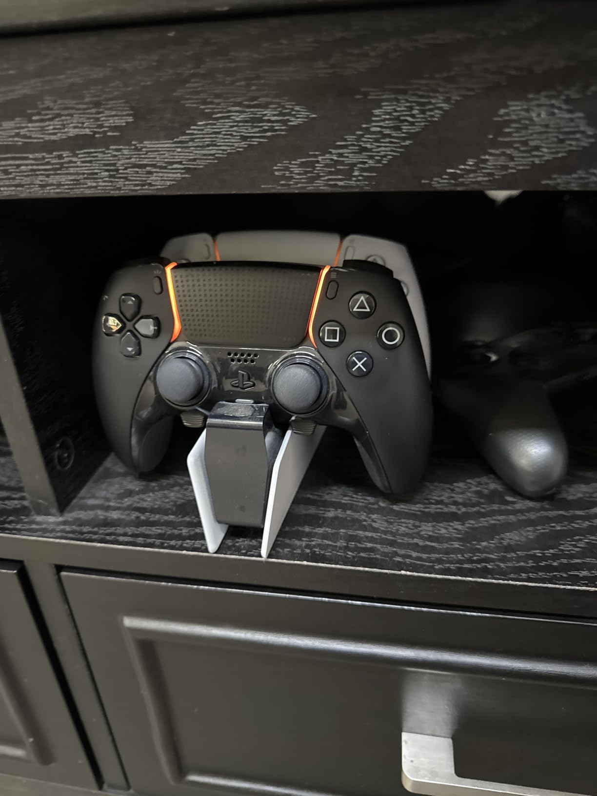 PlayStation DualSense Charging Station customer photo 2
