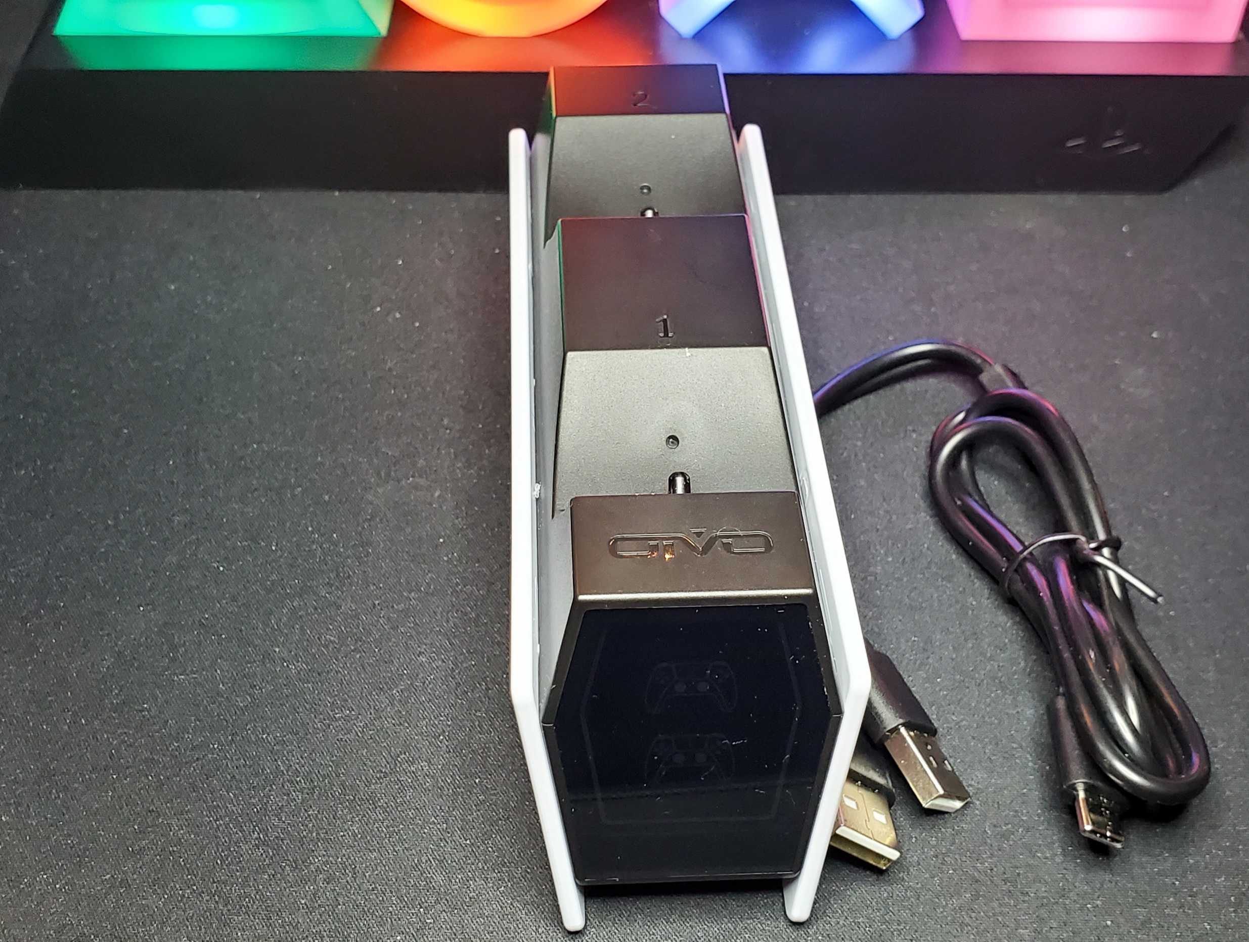 OIVO PS5 Controller Charger 2H Fast Charger with 2 Cable Types customer photo 1