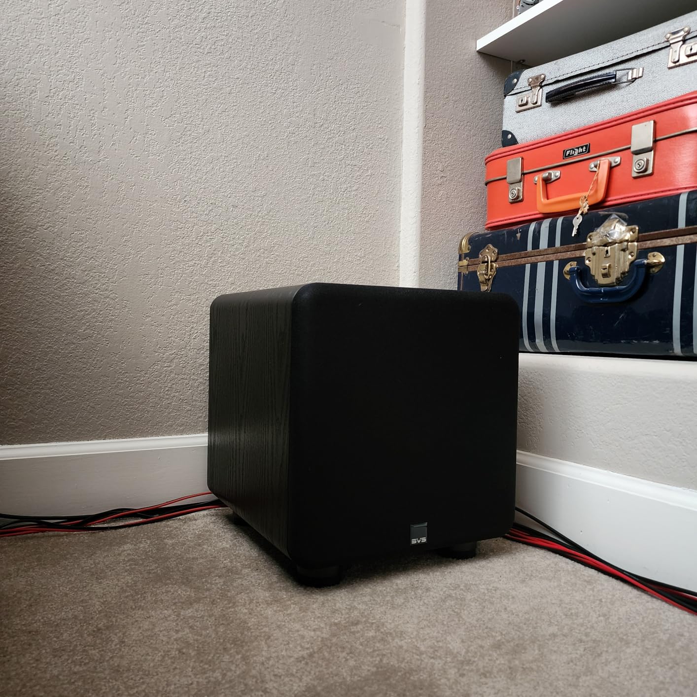 SVS SB-1000 Pro Subwoofer (Black Ash) 12-in Driver, 325 Watt RMS customer photo 2