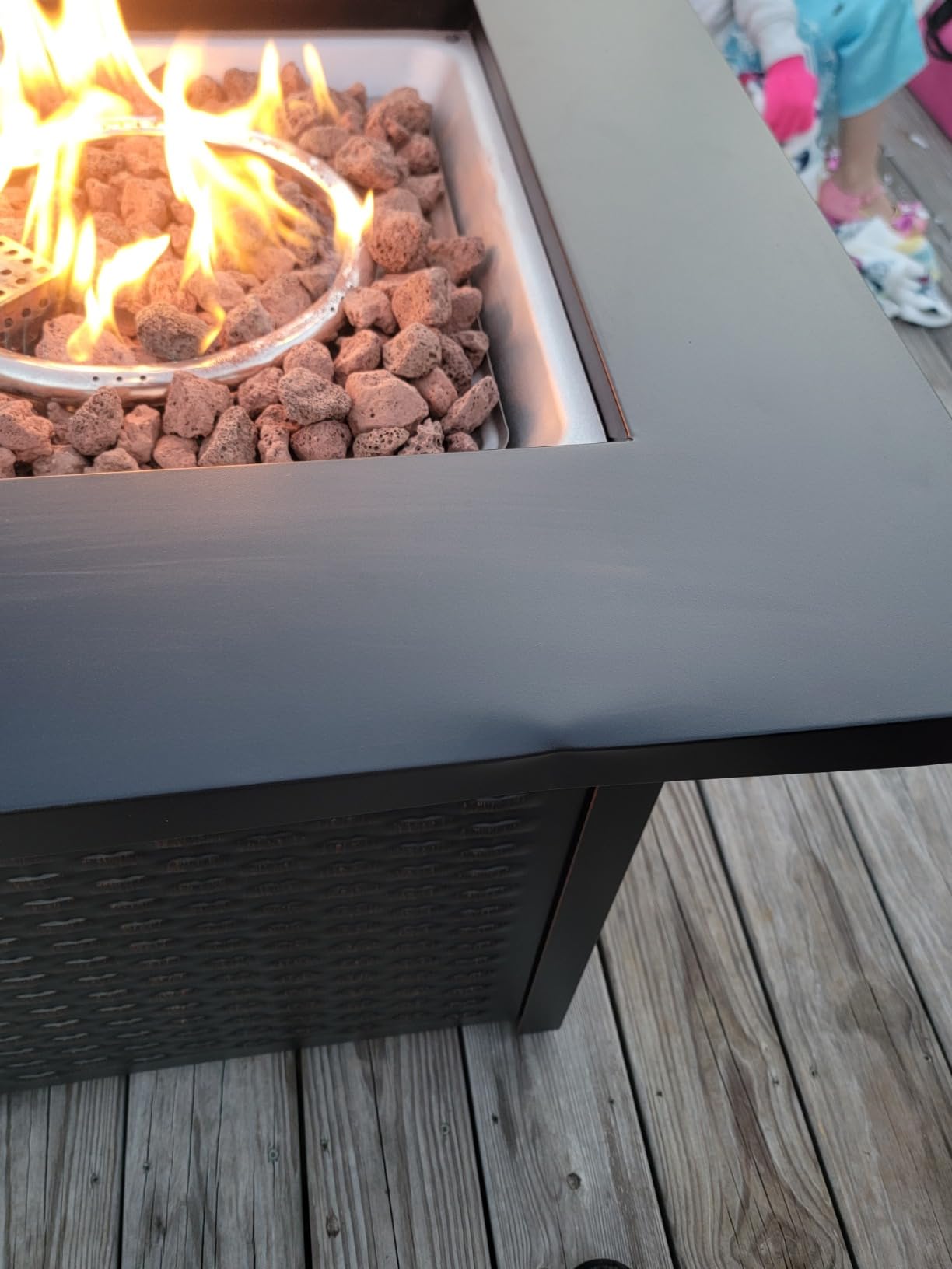 Ciays 28 Inch Propane Fire Pit CSA-Listed Outdoor Fire Pit Table, 50,000 BTU Steel Gas Fire Pits with Lid and Lava Rock, Add Warmth and Ambience to Parties On Patio Deck Garden, Black, CIFPT3-N1 customer photo 2
