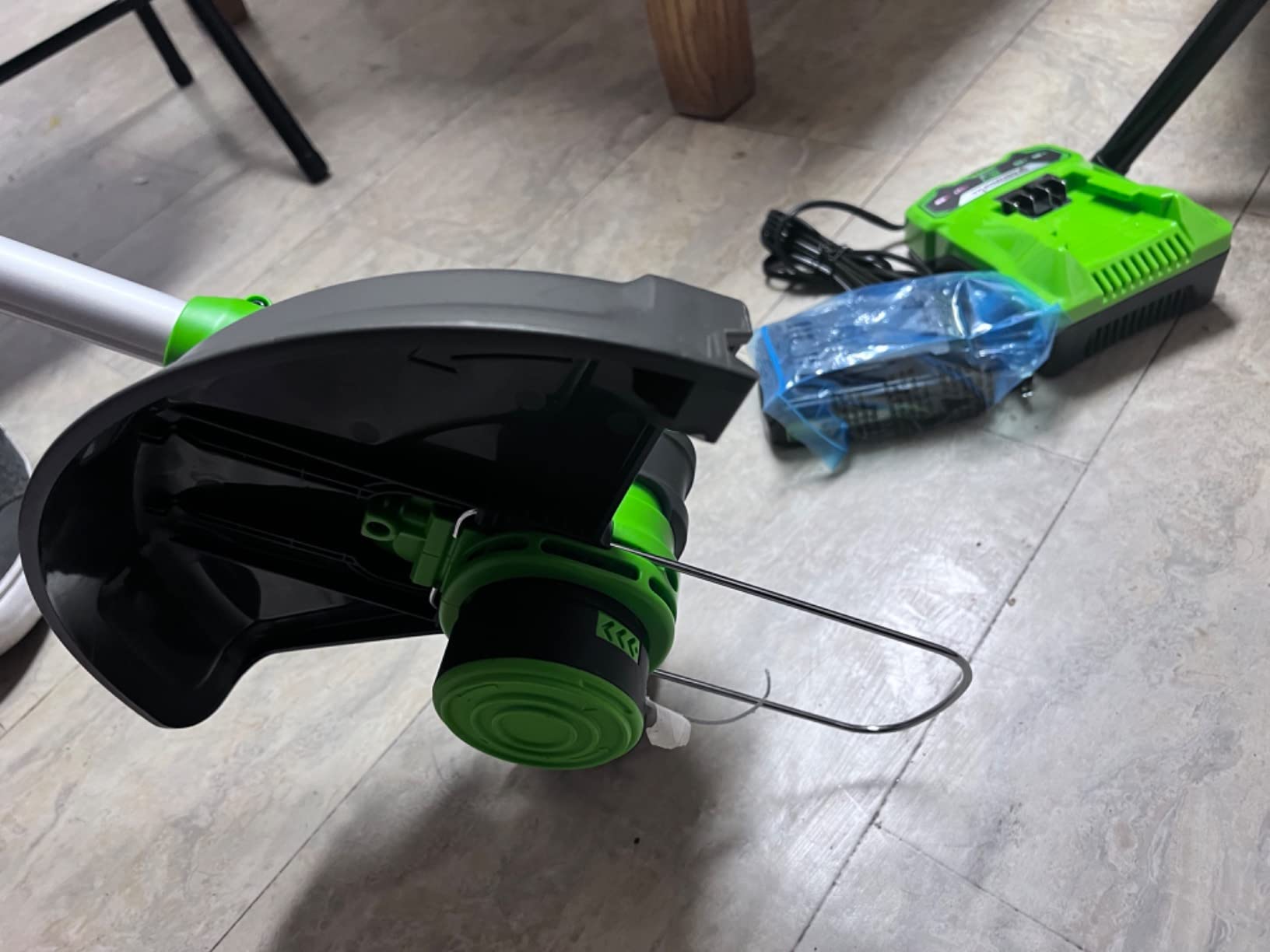 Greenworks 24V Cordless String Trimmer/Edger (Gen 2), 12