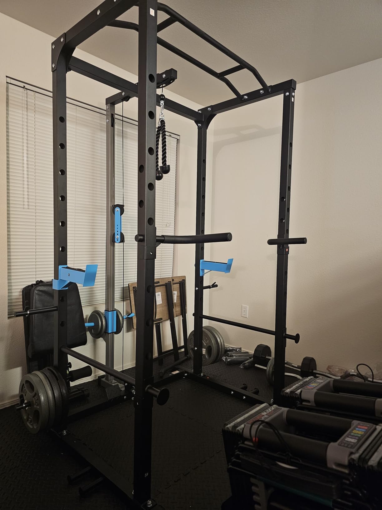 ULTRA FUEGO Power Cage, Multi-Functional Power Rack with J-Hooks, Dip Handles, Landmine Attachment and Optional Cable Pulley System customer photo 2