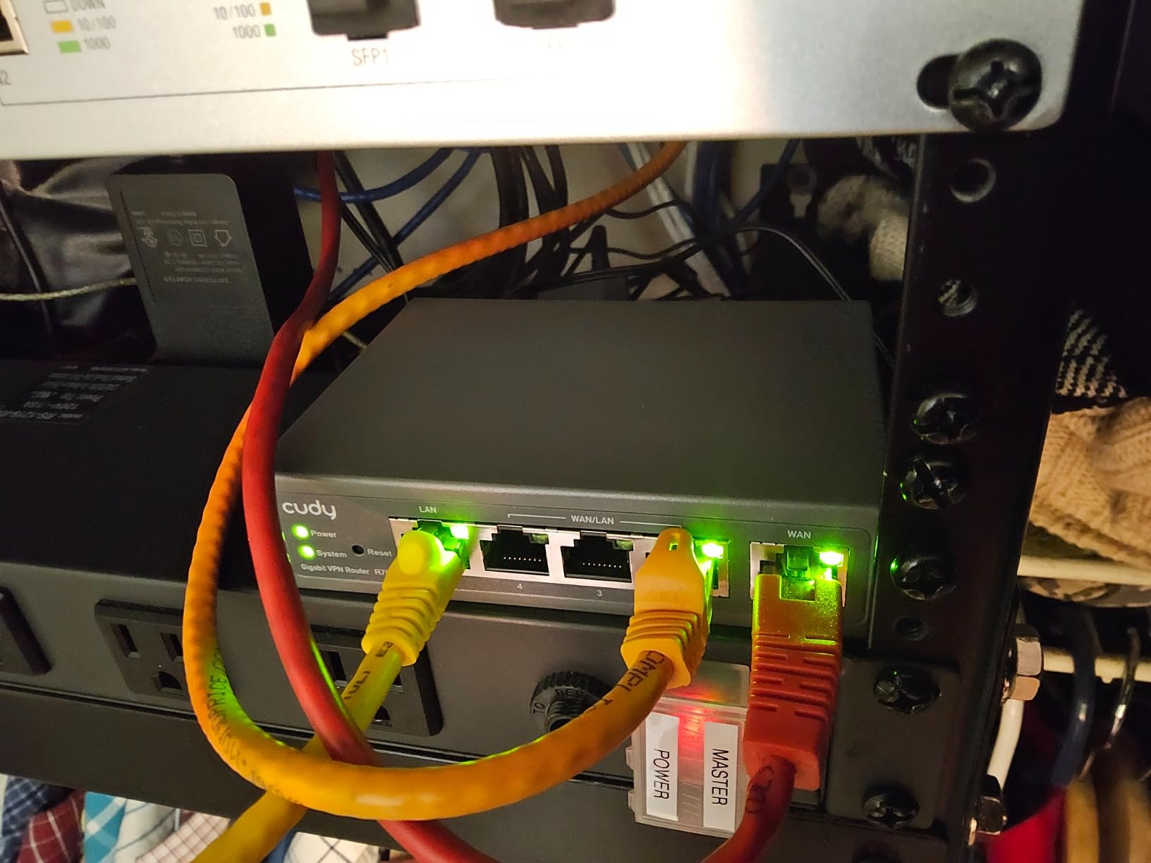 Cudy New Gigabit Multi-WAN VPN Router, Up to 4 Gigabit WAN Ports, SMB, Load Balance, Lightning Protection, PPTP L2TP WireGuard OpenVPN IPsec VPN Router customer photo 1