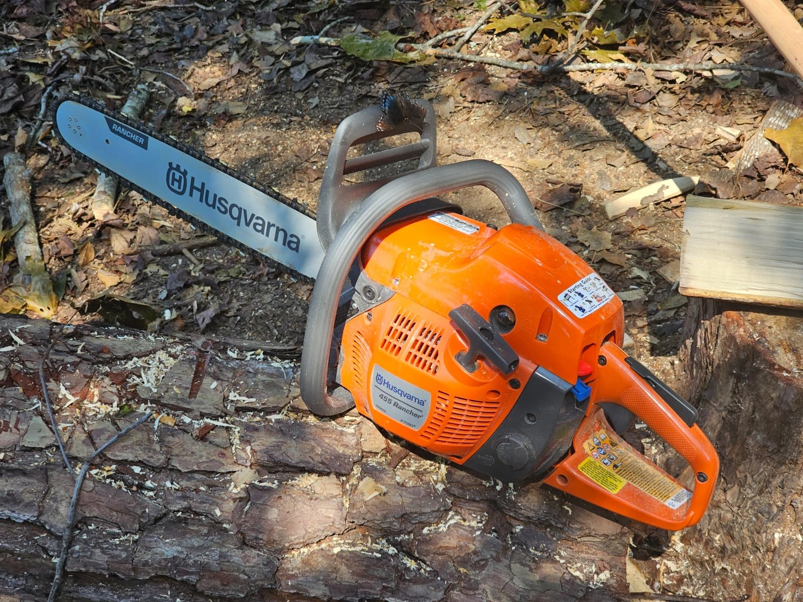 Husqvarna 455 Rancher Gas Chainsaw, 55-cc 3.5-HP, 2-Cycle X-Torq Engine, 20 Inch Chainsaw with Automatic Oiler customer photo 2