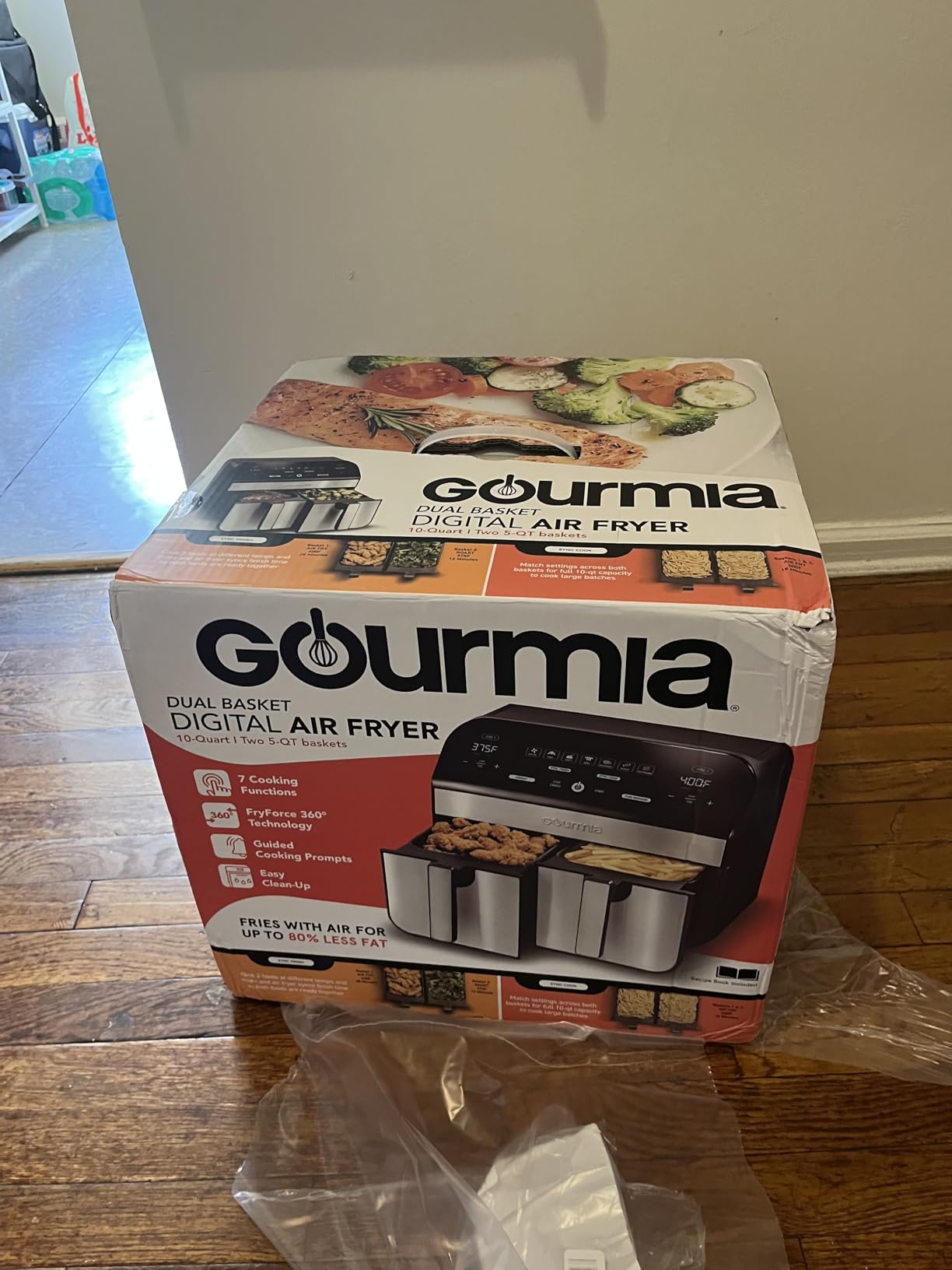 Gourmia Dual Basket Air Fryer - 10 Qt Large Capacity, FryForce360, Digital Display with 7 Presets, Roast, Bake, Broiler, Dehydrate, Match Cook, Sync Finish, Dishwasher Safe Accessories, Black customer photo 1