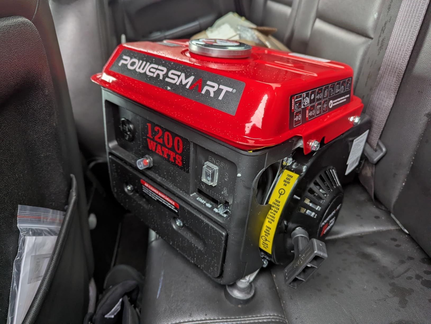 PowerSmart 1200W Portable Gas Powered Generator, 71cc 2-Stroke Single Cylinder Engine, 900W Rated, Ultralight 39 lbs for Camping, Tailgating, Fishing & Emergency Home Use, EPA Compliant customer photo 1