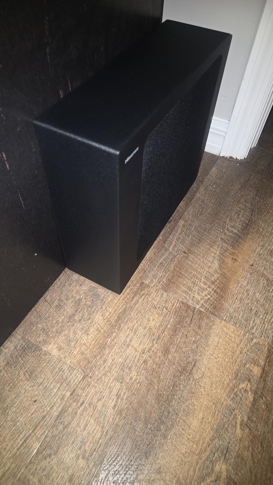 Hisense HS2100 2.1 Ch 240W Sound Bar with Wireless Subwoofer - DTS Virtual X, Dolby Audio, Ezplay, 6 EQ Modes, HDMI ARC, Bluetooth 5.3 customer photo 2