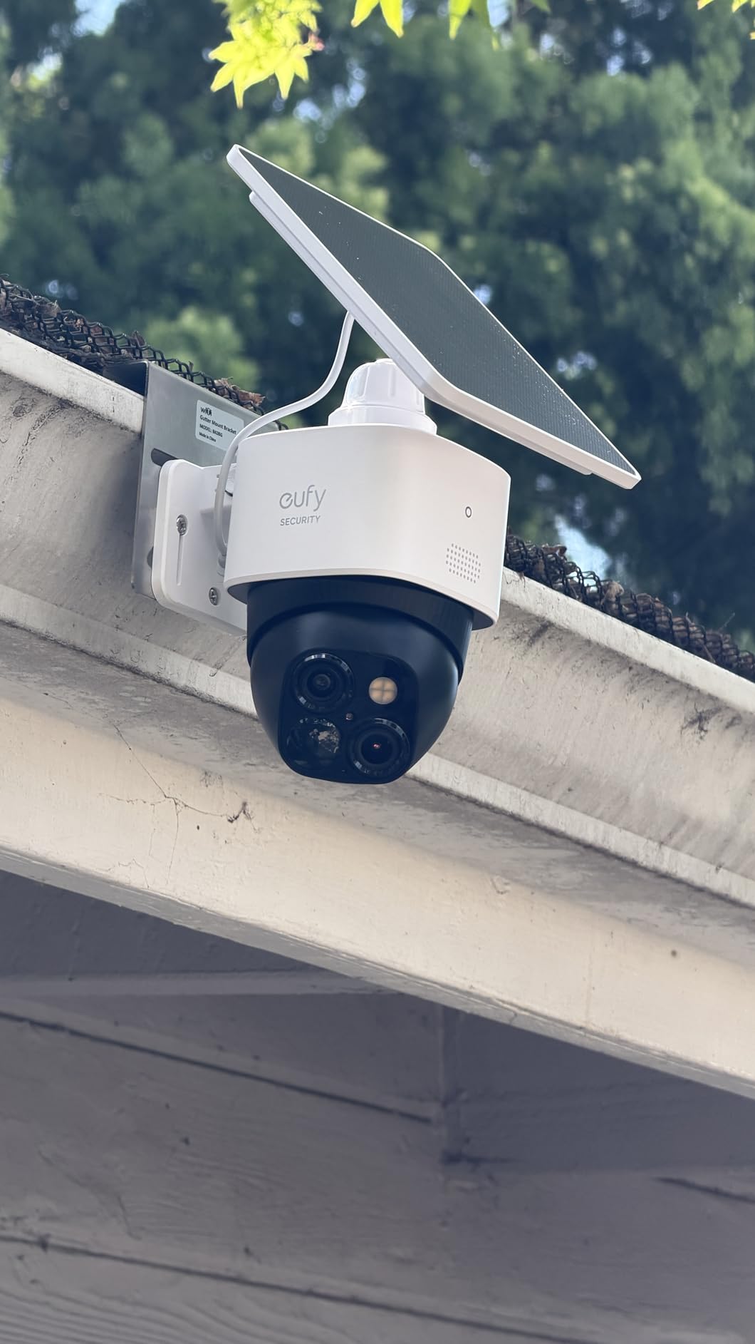 eufy Security 3K Dual Camera, SoloCam S340, Solar Security Cameras Wireless Outdoor, Cameras for Home Security, 360 Degree Coverage, Pan & Tilt, No Blind Spots, No Monthly Fee, Built-in 8GB customer photo 2