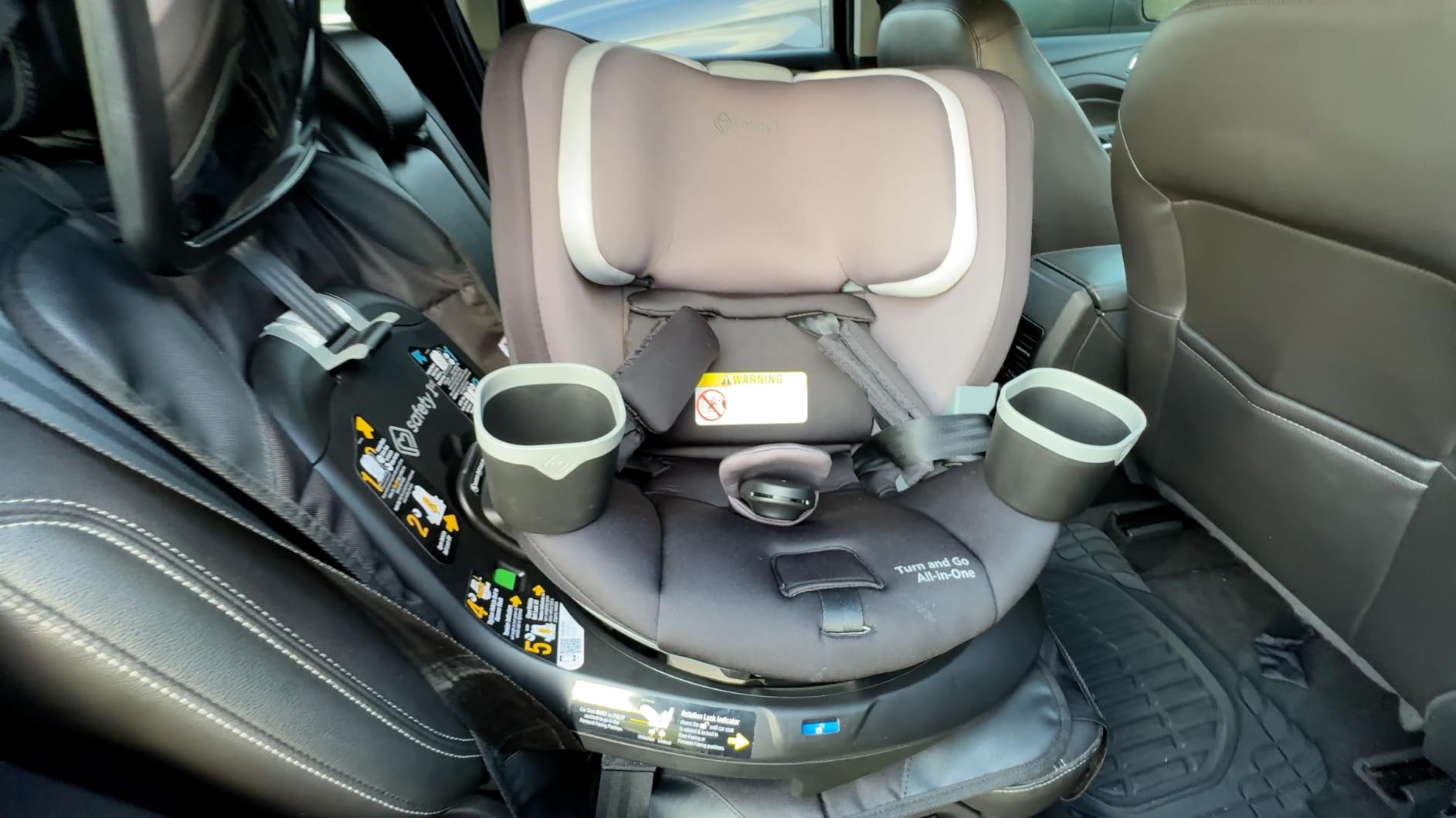 Safety 1st Turn and Go 360 ST Rotating All-in-One Convertible Car Seat, SafetySwivel Technology, SecureTech Installation, 3-in-1 Rear-Facing, Forward-Facing, Booster, 5-100 lbs, Skyline customer photo 1