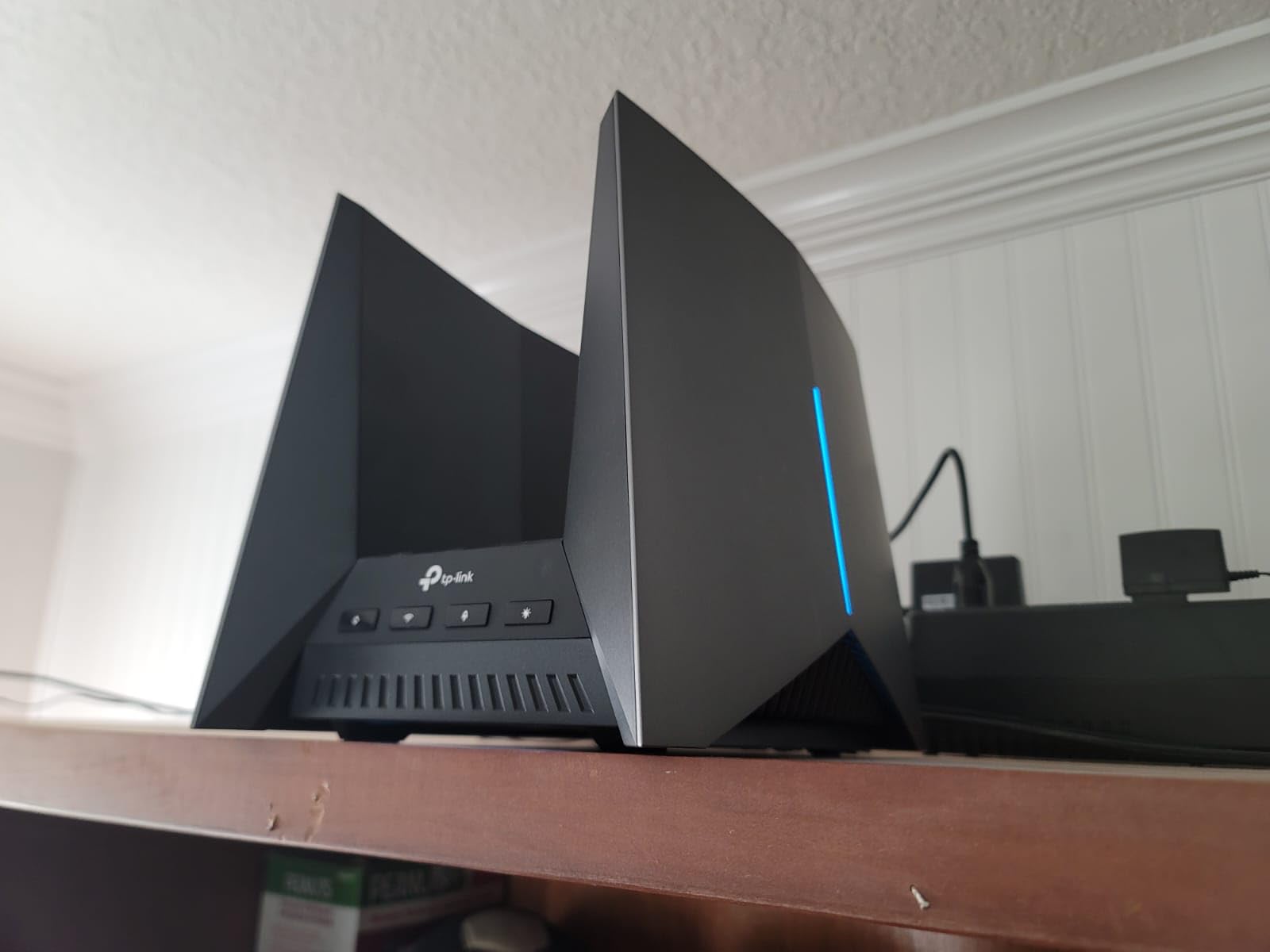 TP-Link Tri-Band BE19000 Wi-Fi 7 Gaming Router Archer GE800 | 12-Stream | 2x10G + 4x2.5G Ports, USB 3.0 | Turbo Acceleration, Dedicated Gaming Port & Panel, RGB Lighting, HomeShield customer photo 1