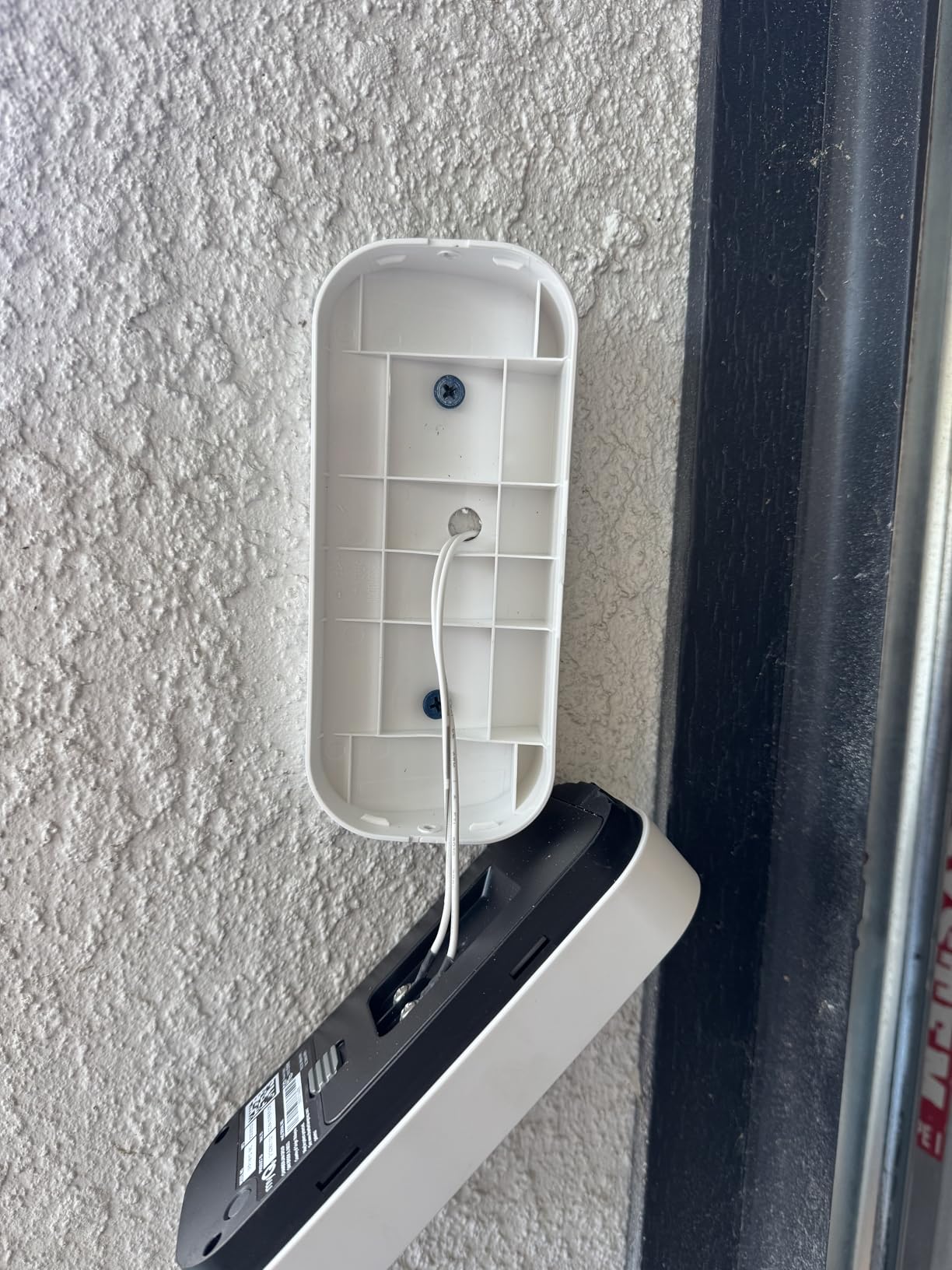 myQ Smart Garage Door Video Keypad Wired Power Adapter Kit - Works with Chamberlain, LiftMaster and Craftsman openers, White customer photo 1