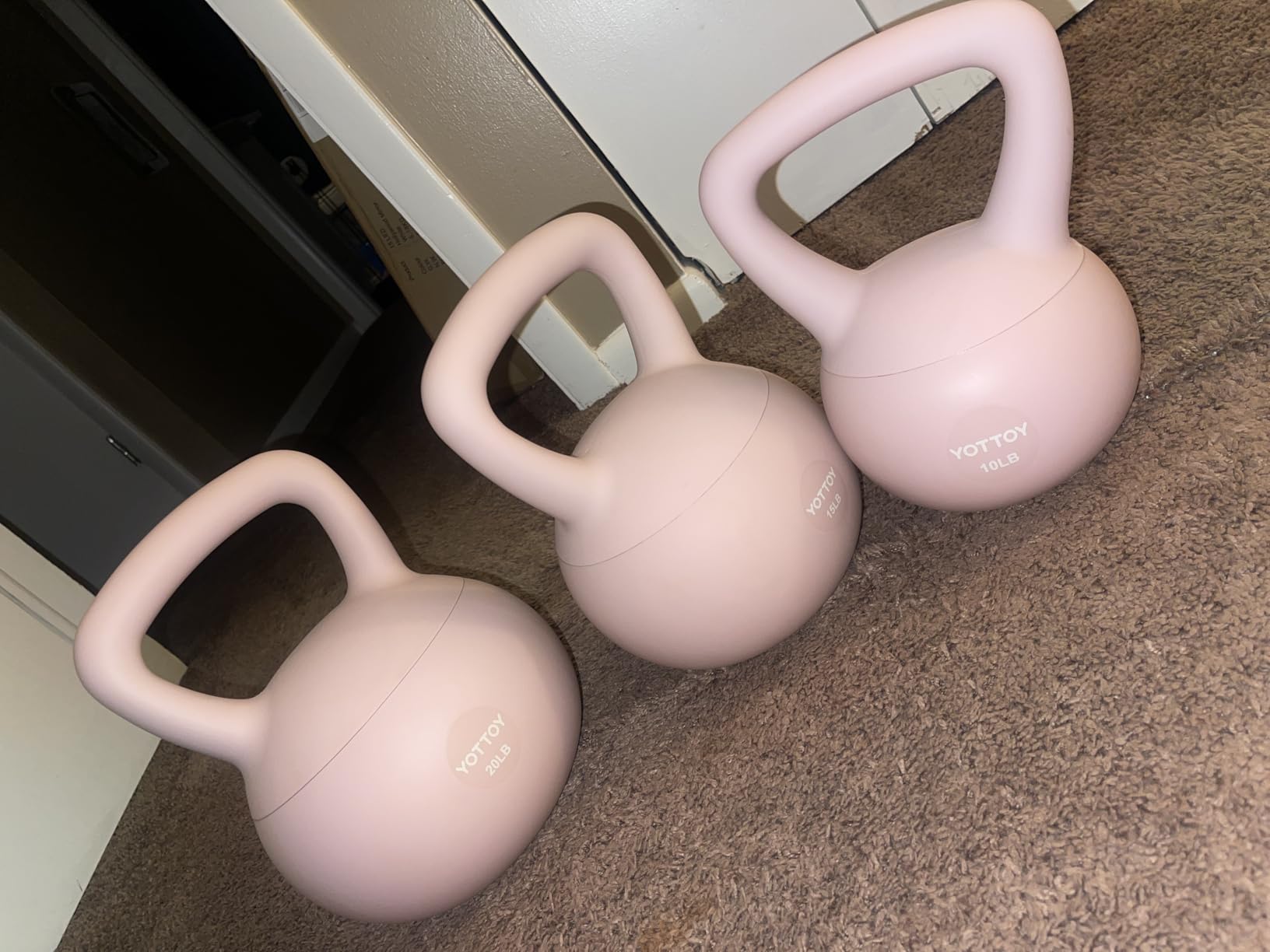 YOTTOY Soft Kettlebell with Anti-Slip Grip customer photo 1