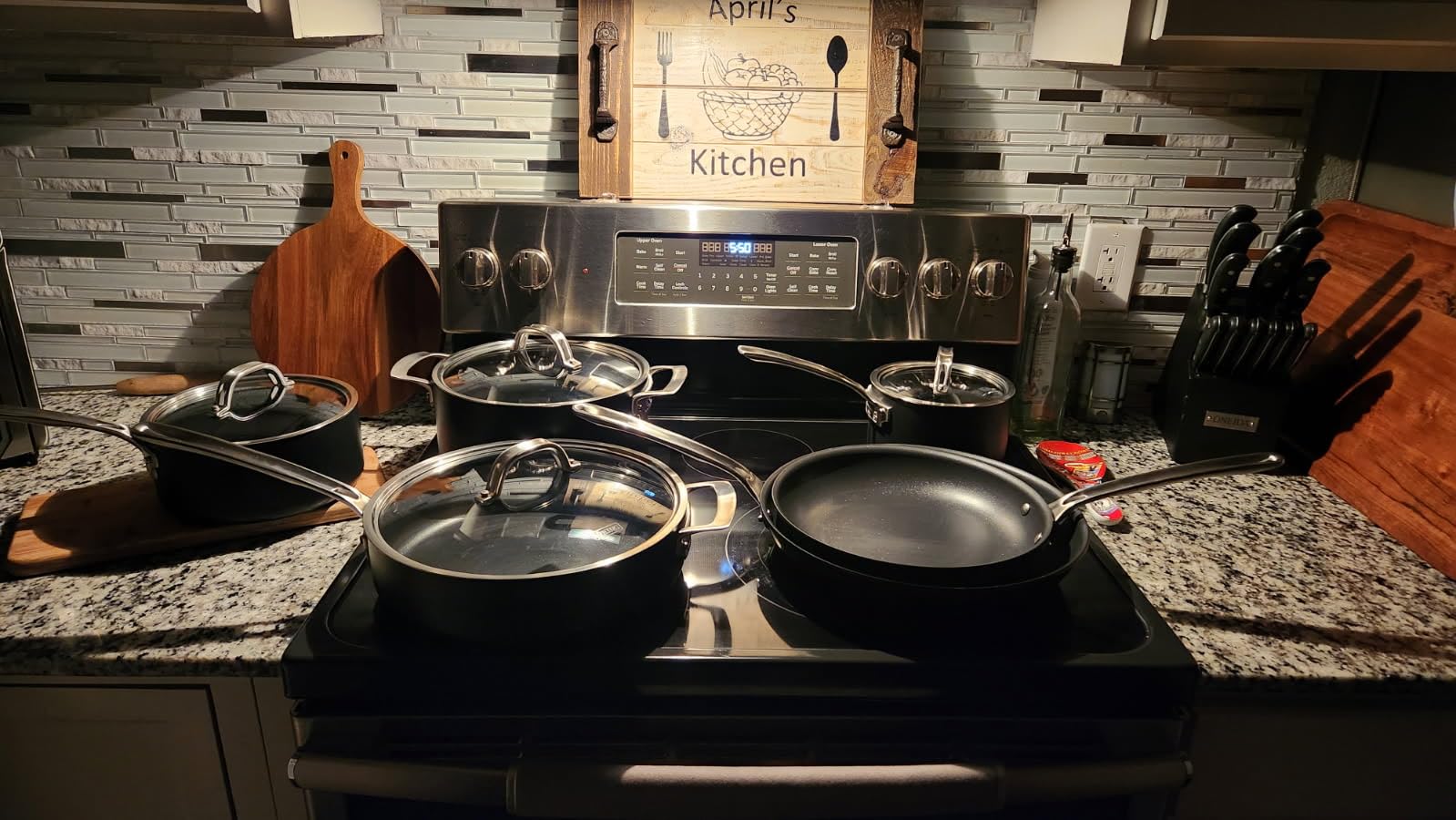 Viking Pots and Pans Set Non Stick,12 Piece Hard Anodized Kitchen Cookware with Glass Lids, Black customer photo 1