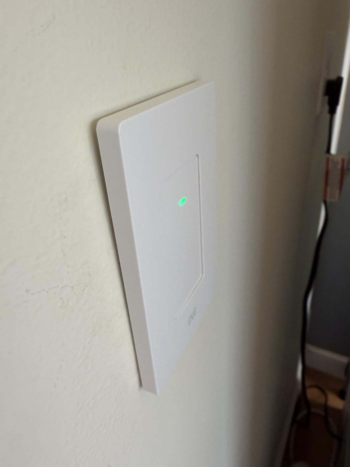 Eve Light Switch (Matter) - Smart Wall Switch for Apple Home, Alexa, Google Home, SmartThings; for Single-Pole & 3-Way switches; Thread, Requires Thread Border Router & Neutral Wire; UL-Certified customer photo 1