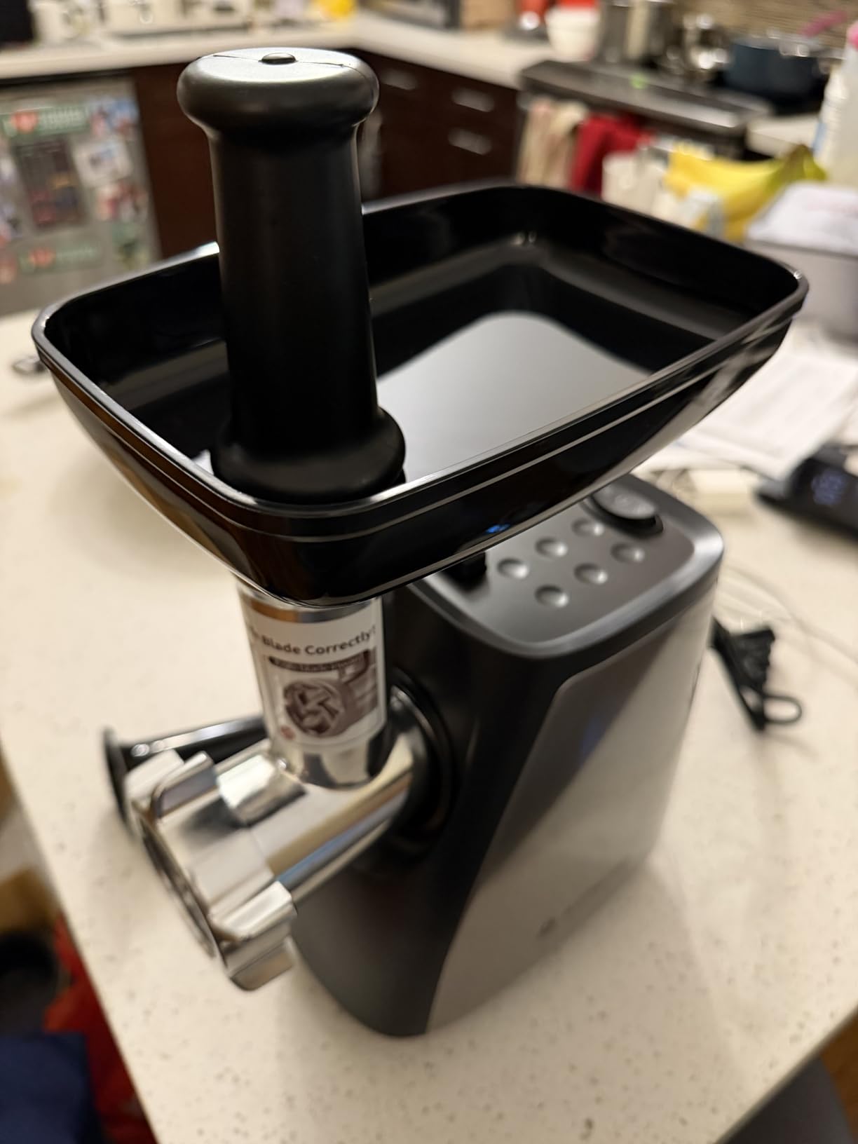 AAOBOSI Meat Grinder, 4-In-1 Meat Grinder Electric [2800W Max] with 3 Slice, Shred Blades, 2 Blades, 3 Plates, Sausage Stuffer, Kubbe Kit customer photo 2