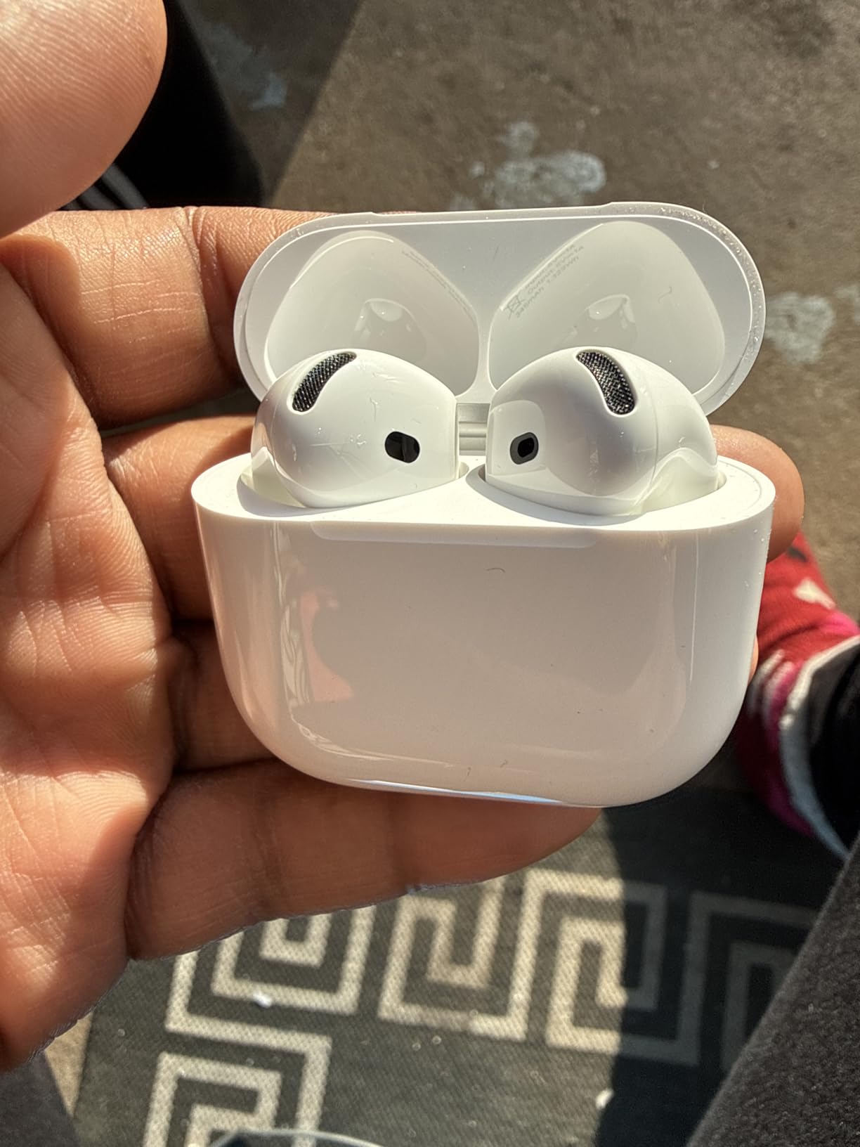 Apple AirPods 4 Wireless Earbuds, Bluetooth Headphones, Personalized Spatial Audio, Sweat and Water Resistant, USB-C Charging Case, H2 Chip, Up to 30 Hours of Battery Life, Effortless Setup for iPhone customer photo 2