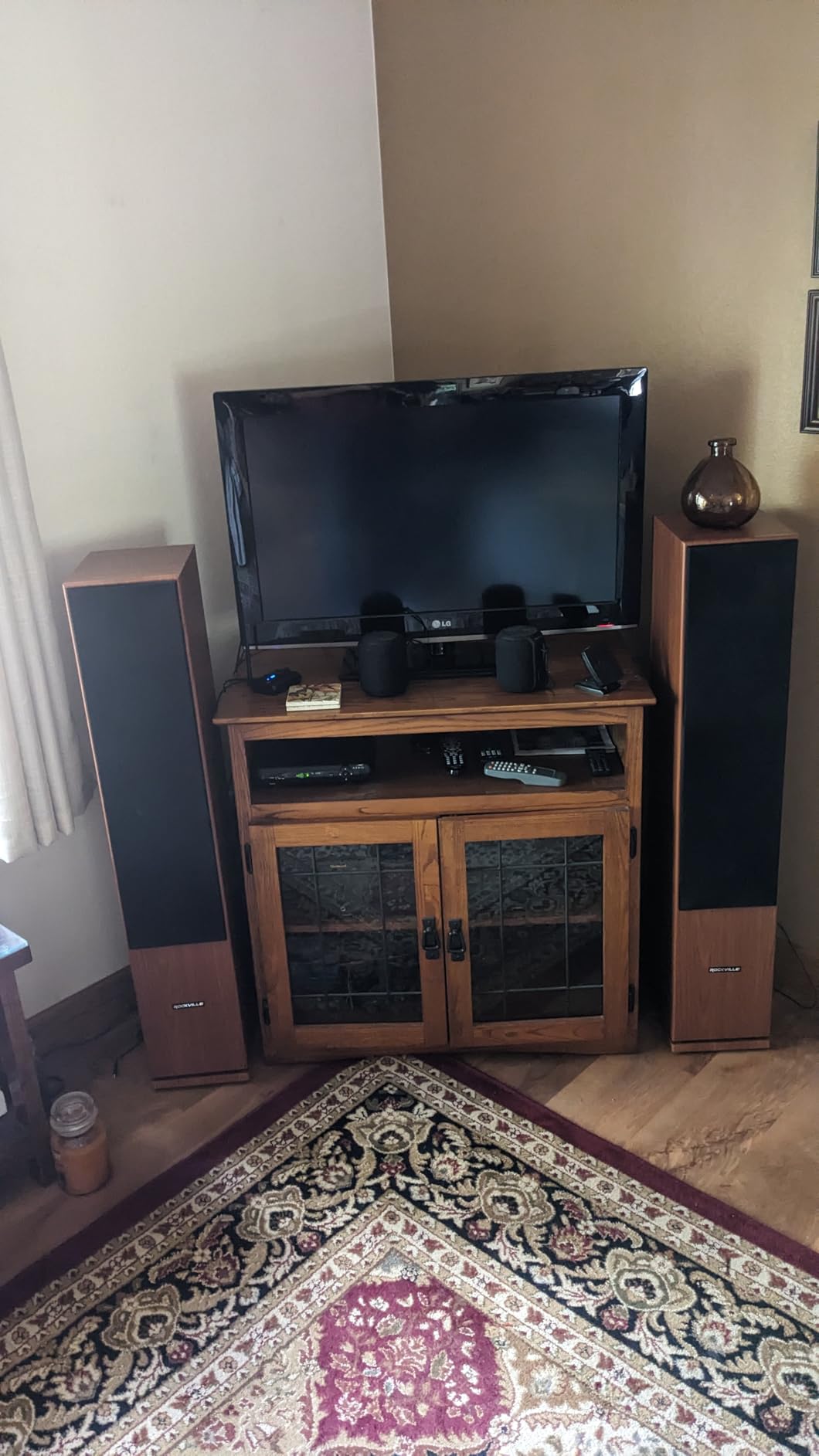 Rockville RockTower 68D 400W Passive Tower Speaker 8 Ohm, Deep Bass, High-Fidelity Sound, Sleek Dark Wood Design customer photo 1