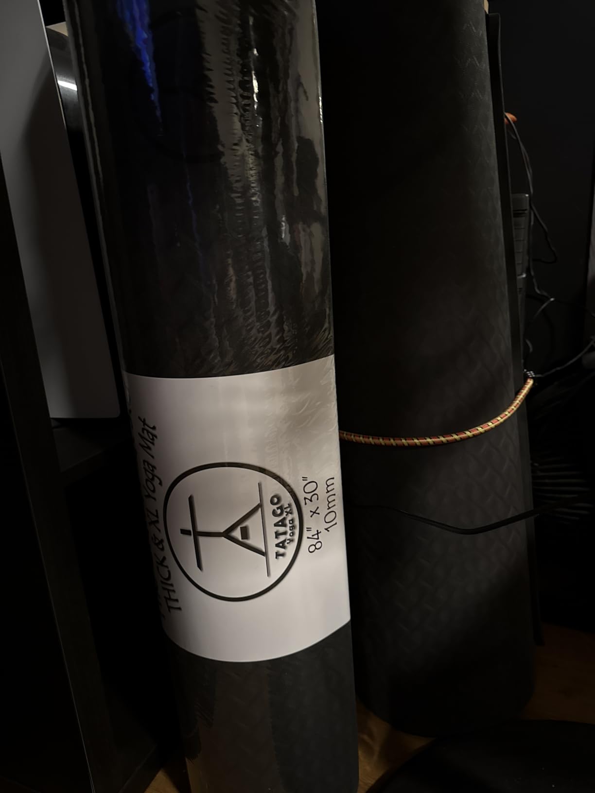 Tatago Extra Thick Yoga Mat Wide & XL - 10mm Extra Large Yoga Mat Thick Extra Wide And Long For Total Joint Cushioning customer photo 1