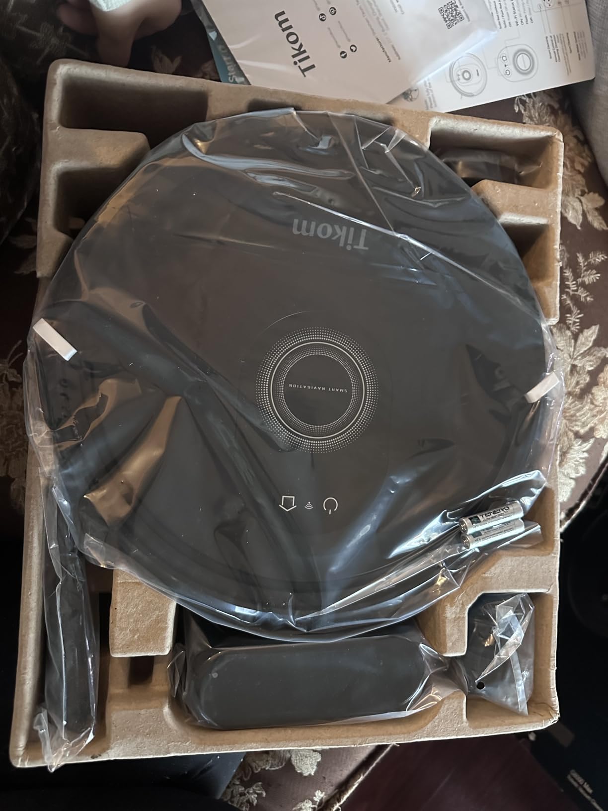 Tikom Robot Vacuum and Mop Combo, 5000Pa Robotic Vacuum Cleaner, 150 Min Max, App & Remote Control, Ideal for Hard Floor, Carpet, Pet Hair, Self-Charge(G8000 Max) customer photo 2