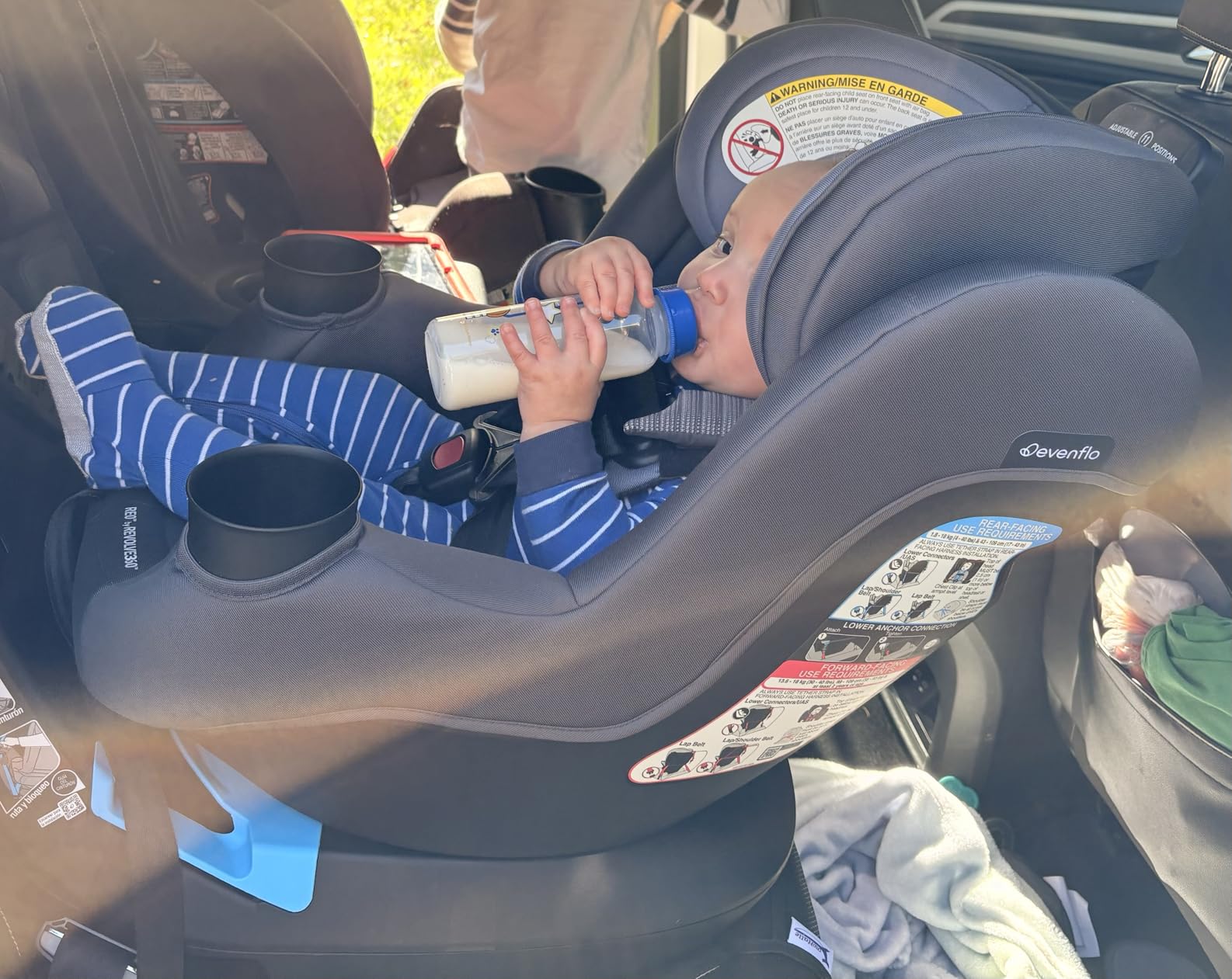 Evenflo REO by Revolve360 Rotating 2-in-1 Convertible Car Seat, 360 Degrees, Infant to Toddler, Forward and Rear Facing, Compact Design, One-time Install (Brookline) customer photo 1