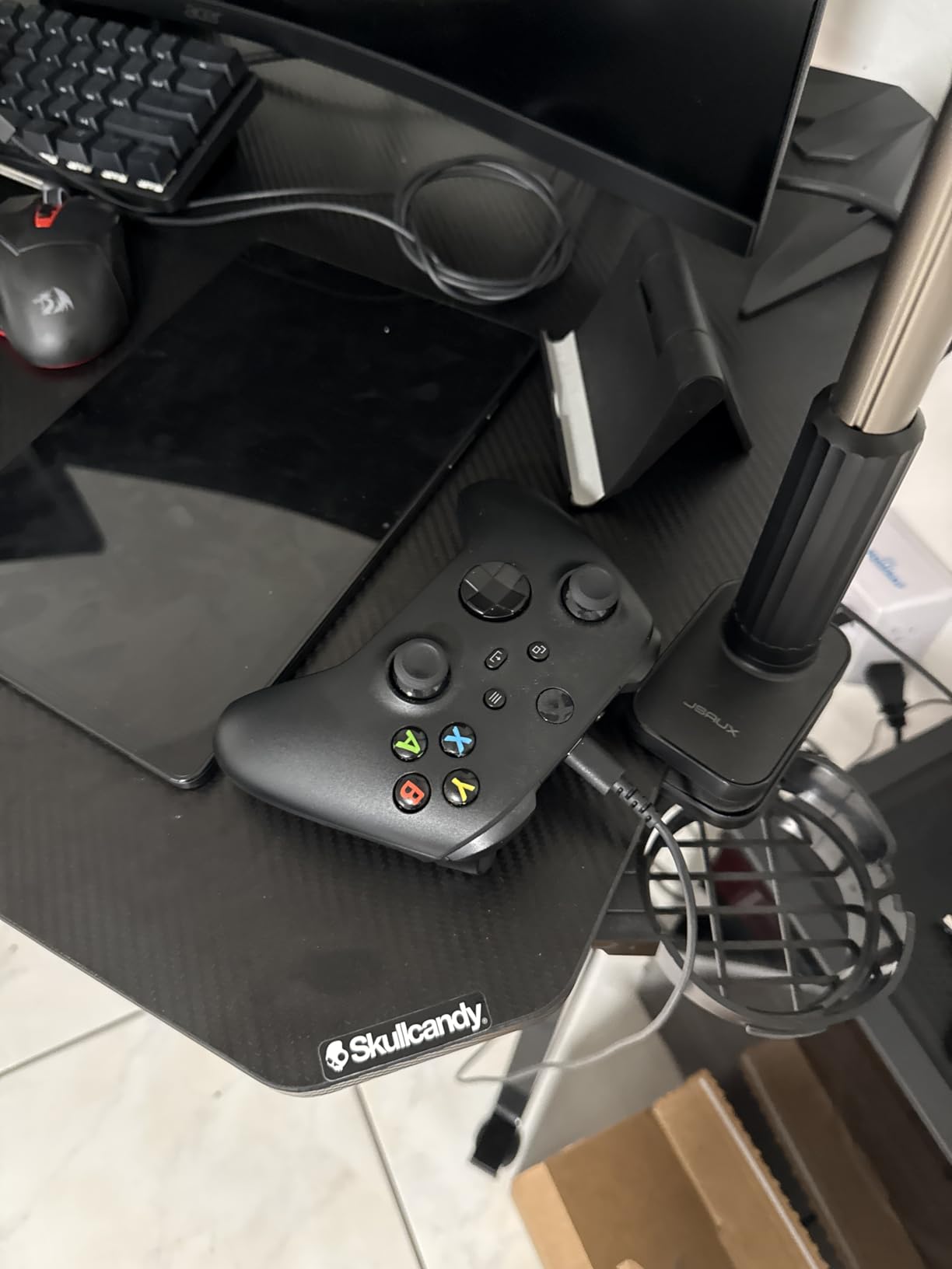 Xbox Wireless Gaming Controller | Carbon Black | Console, PC, & Android | Textured Grip | Wireless, Bluetooth, USB-C Connectivity customer photo 1