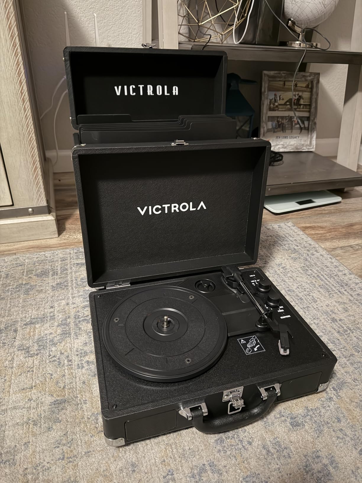 Victrola Journey II (2025 Model) - Bluetooth Suitcase Record Player - Built-in Stereo Speakers with Enhanced Bass, 3-Speed Turntable, Bluetooth Input and Output, RCA & Headphone Outputs (Turquoise) customer photo 2