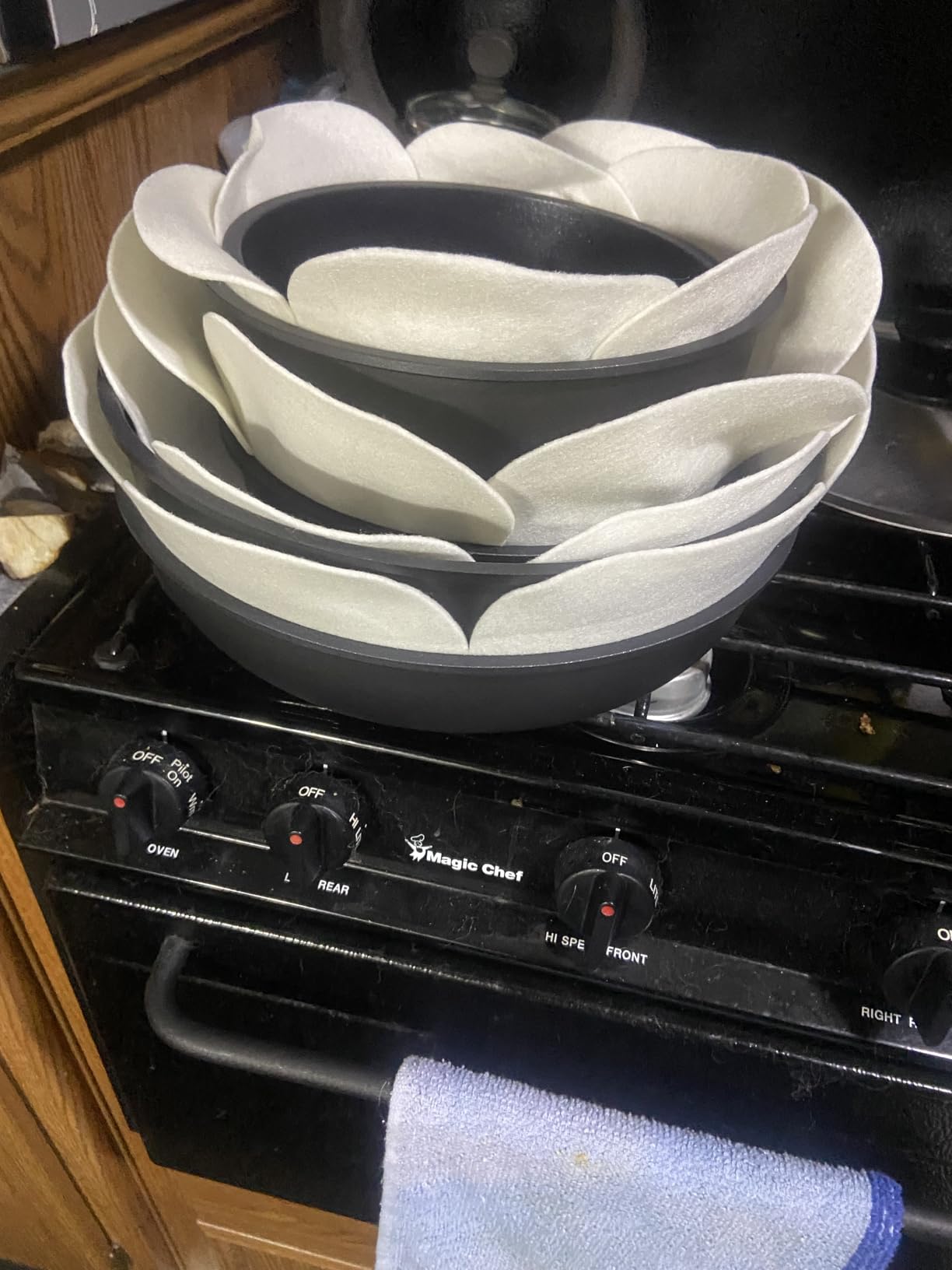 CAROTE 19pcs Pots and Pans Non Stick, Cookware Sets Detachable Handle, Induction Kitchen Pots and Pans,NonStick Cooking Set, Oven/Dishwasher/Fridge Safe, Space Saving, Mothers Day Gifts customer photo 1