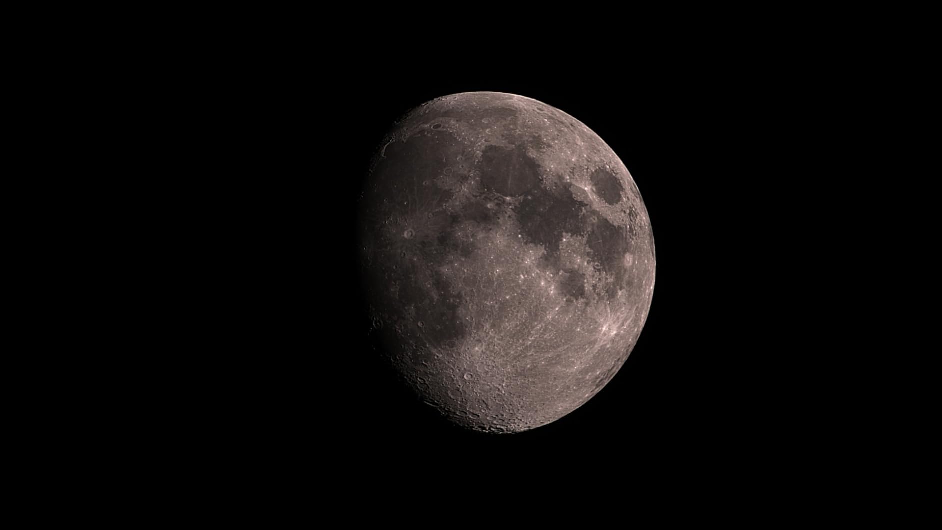 DWARFLAB Dwarf 3 Smart Telescope - Portable Astrophotography Camera, Capture Astronomy/Wildlife/Panorama, AZ/EQ Mode, Built-in Processing, 4K Auto-Tracking, Ultra-Light 3lb, Ideal for All Ages customer photo 2
