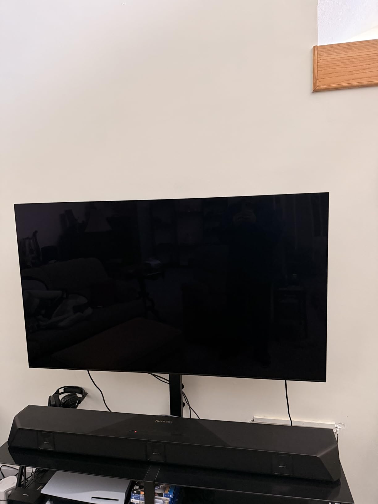 Sony 55 Inch OLED 4K Ultra HD TV BRAVIA XR8B Smart Google TV with Dolby Vision HDR and Exclusive Features for PlayStation® 5 (K-55XR8B) customer photo 2