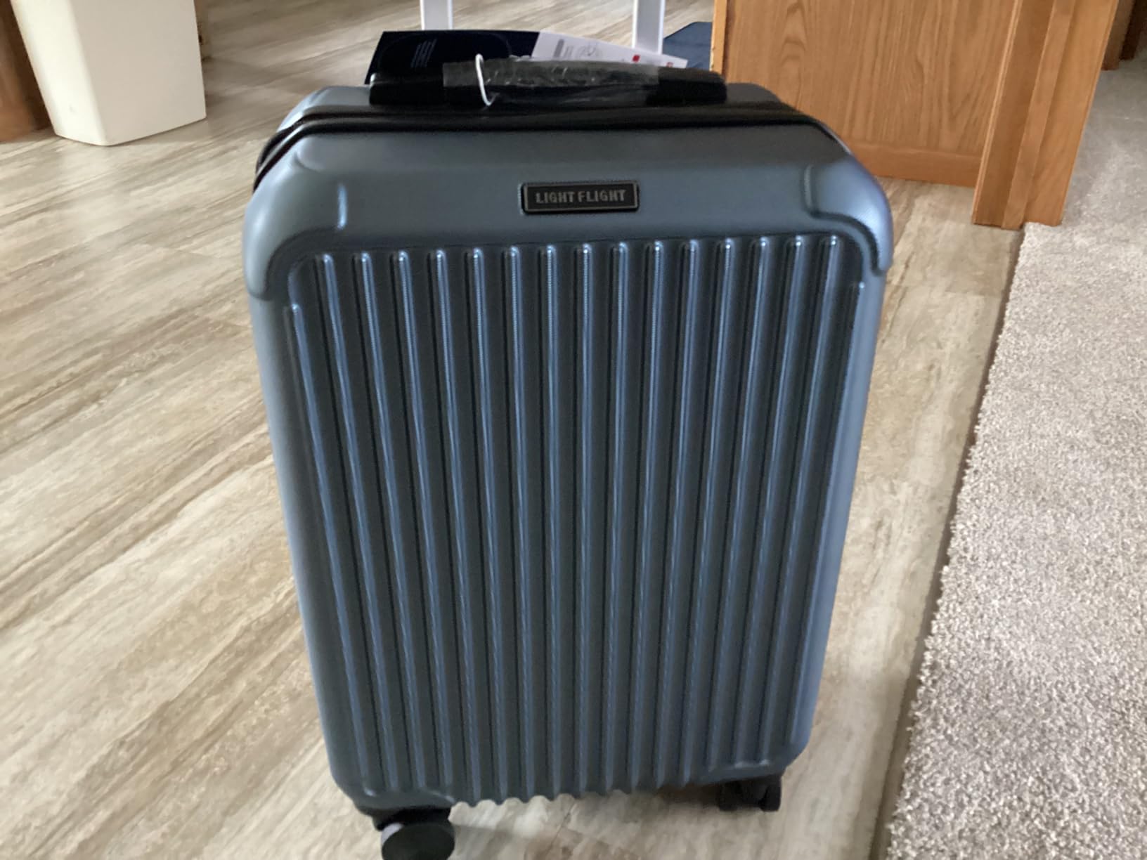 LIGHT FLIGHT Carry On Luggage 22x14x9 Airline Approved, Durable Hard Shell Carry On Suitcases with Wheels, Expandable Hardside Lightweight Travel Luggage with TSA Lock, Royal Blue customer photo 2