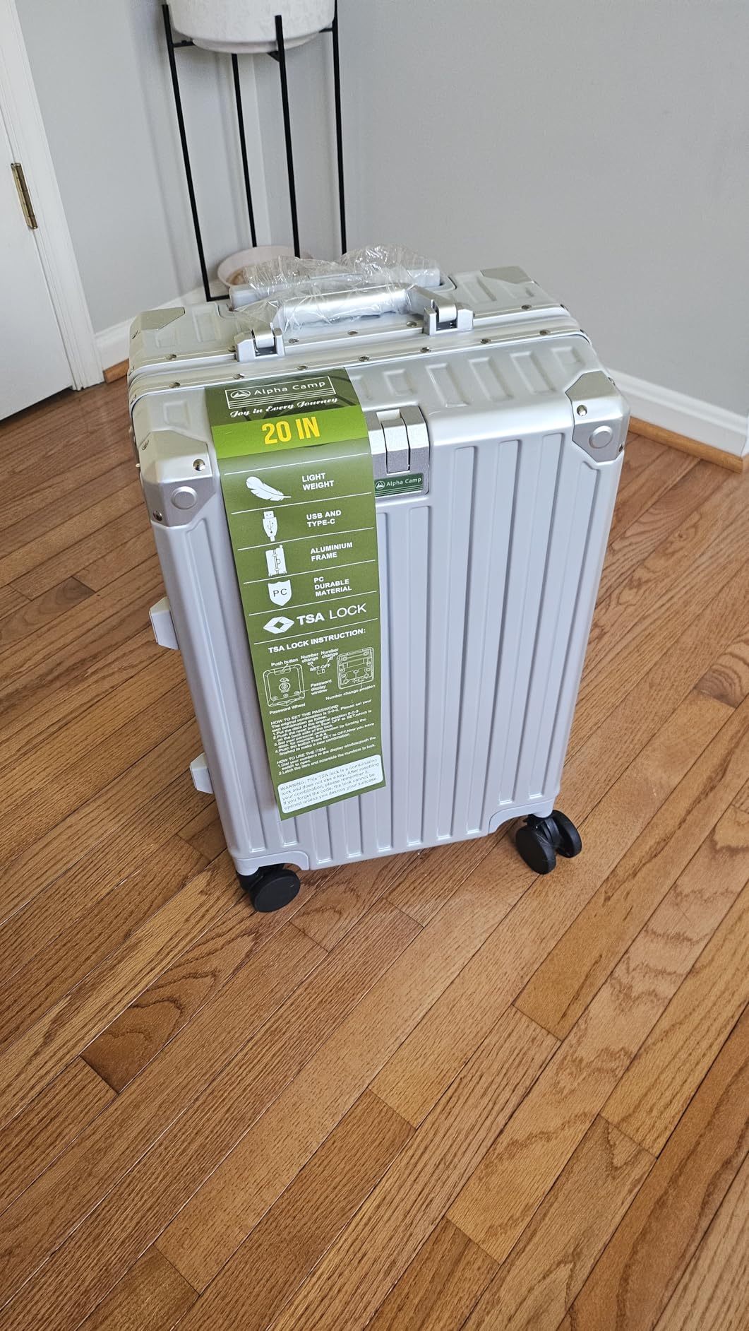2 Piece Luggage Sets With Dual Layer Aluminum Frame, TSA Locks, 3-Layer PC 20