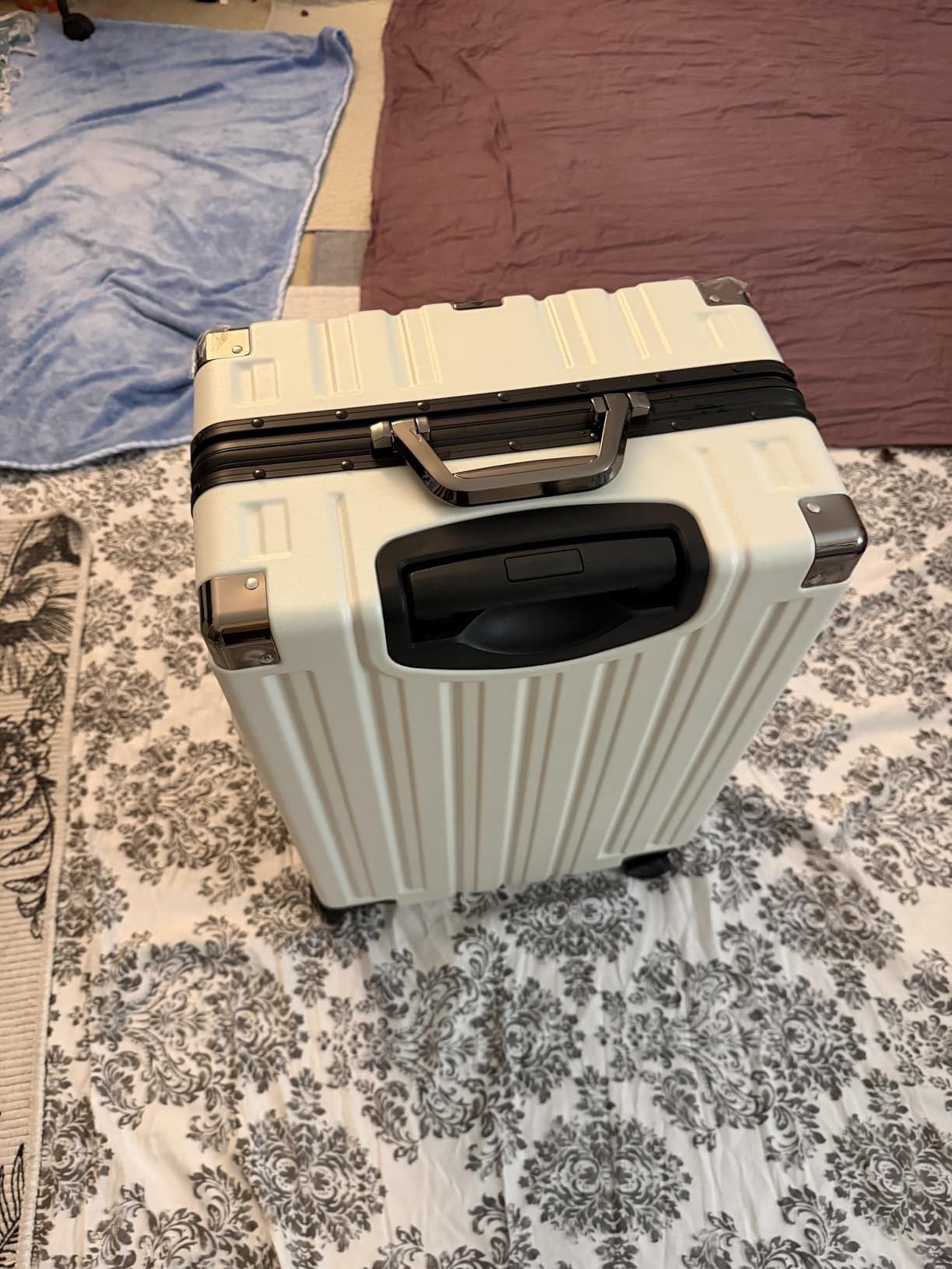 Aluminum Frame Luggage 28 Inch Checked Suitcase with Spinner Wheels TSA Approved No Zipper Hard Shell Luggage PC+ABS Travel Suitcase Gray customer photo 1