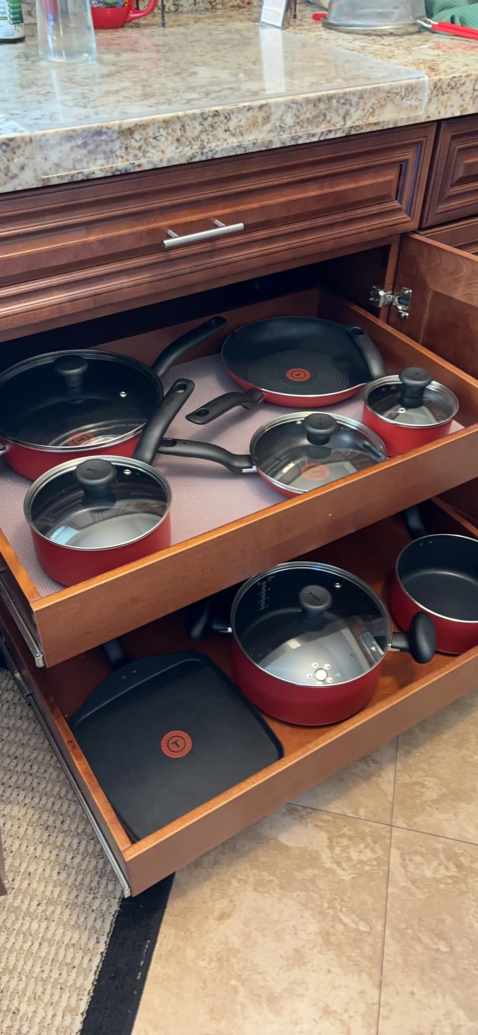 T-fal Initiatives Nonstick Cookware Set 18 Piece, Oven Broiler Safe 350F, Kitchen Cooking Set w/Fry Pans, Saucepans, Stockpots, Skillet, Spoons, Lids Pots and Pans Set, Dishwasher Safe, Stone Grey customer photo 1