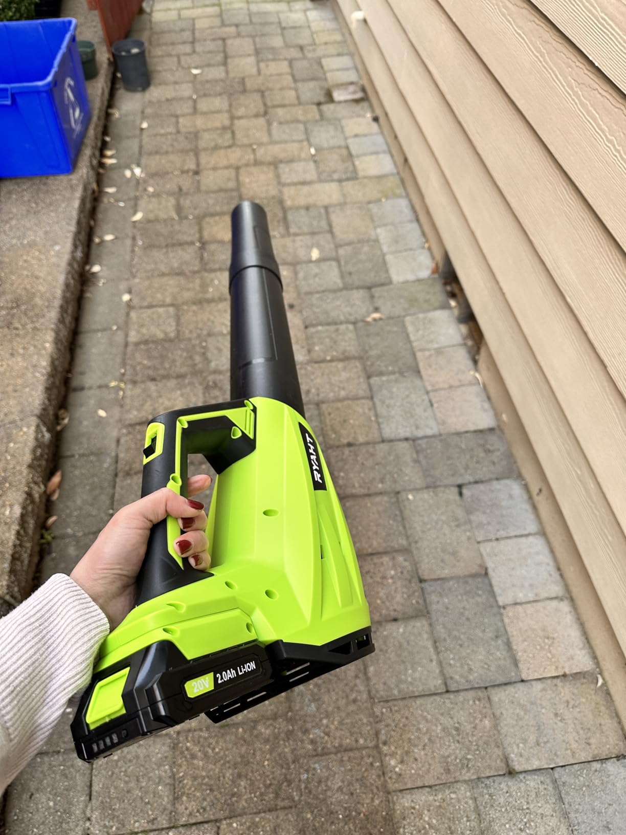Leaf Blower Cordless, Leaf Blower with Battery and Charger - 2 Speed Modes, 2 Batteries, 20V Powerful Lightweight Electric Blowers for Blowing Leaves, Lawn Care, Patio customer photo 1