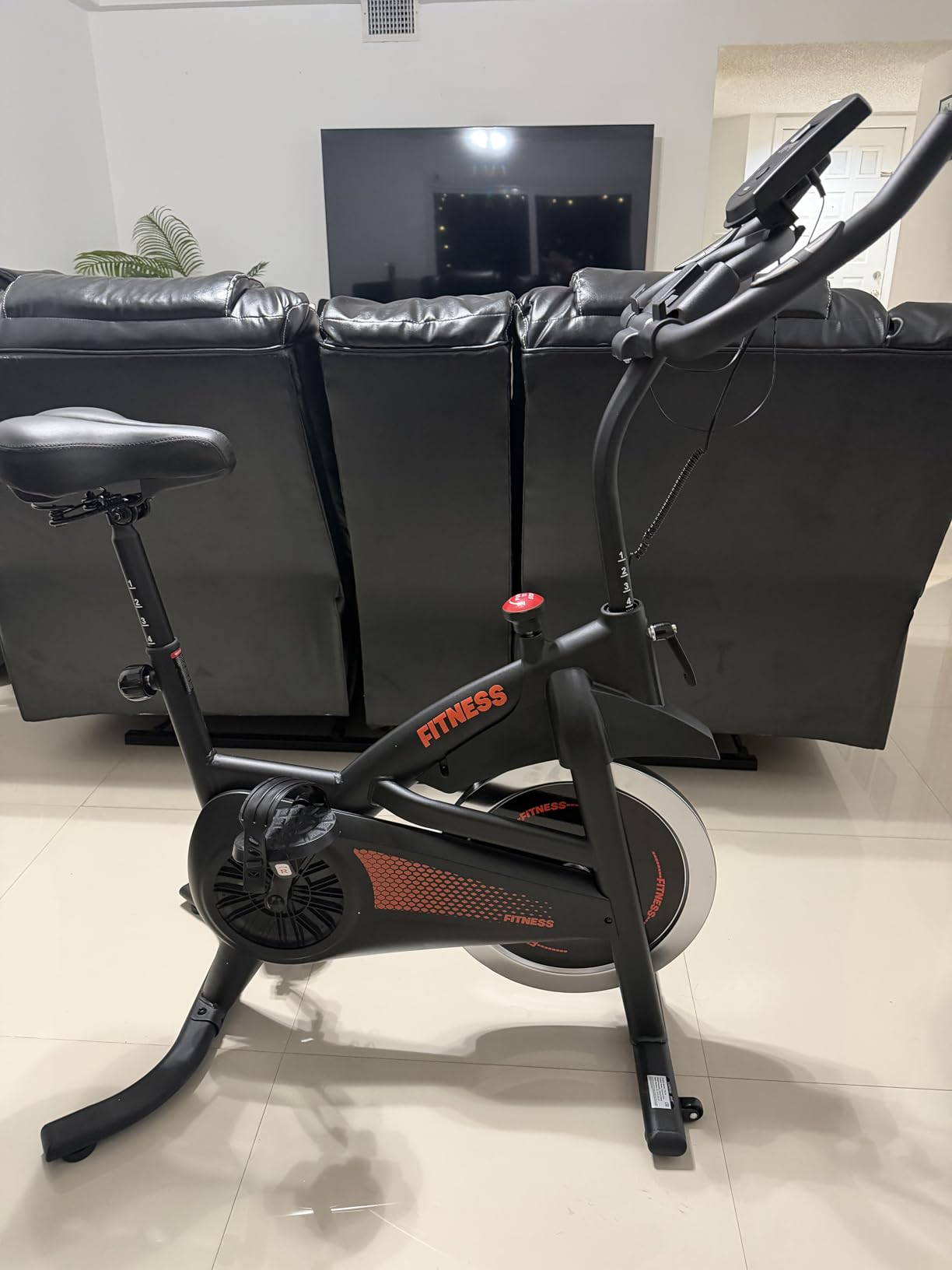 CURSOR FITNESS Exercise Bike, Quiet Belt Drive Stationary Bike for Home with 0-100 Resistance & App, 300 LB High Carbon Steel Training Bike, Indoor Cycling Bike with Tablet Holder and Heart Rate customer photo 1