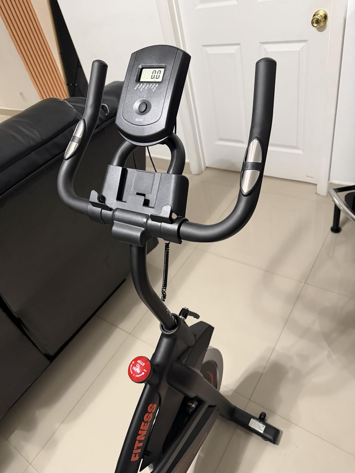 CURSOR FITNESS Exercise Bike, Quiet Belt Drive Stationary Bike for Home with 0-100 Resistance & App, 300 LB High Carbon Steel Training Bike, Indoor Cycling Bike with Tablet Holder and Heart Rate customer photo 2