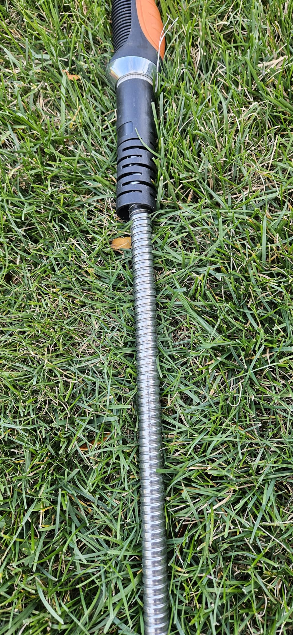 Expandable Garden Hose 150ft, 2026 Reinforced No Kink Retractable Water Hose 150 ft, 10 Function Nozzle, Solid Brass Fittings, Durable Latex Core, Lightweight, Flexible for Gardening, Car Washing customer photo 2