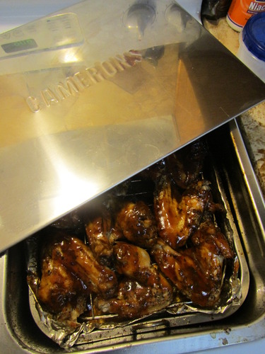 Camerons Large Stovetop Smoker - Stainless Steel BBQ Smoker Box w/Hickory & Oak Wood Chips & Recipe Guide - Indoor Outdoor Use on Any Heat for Smoking Meats, Veggies & Seafood customer photo 2