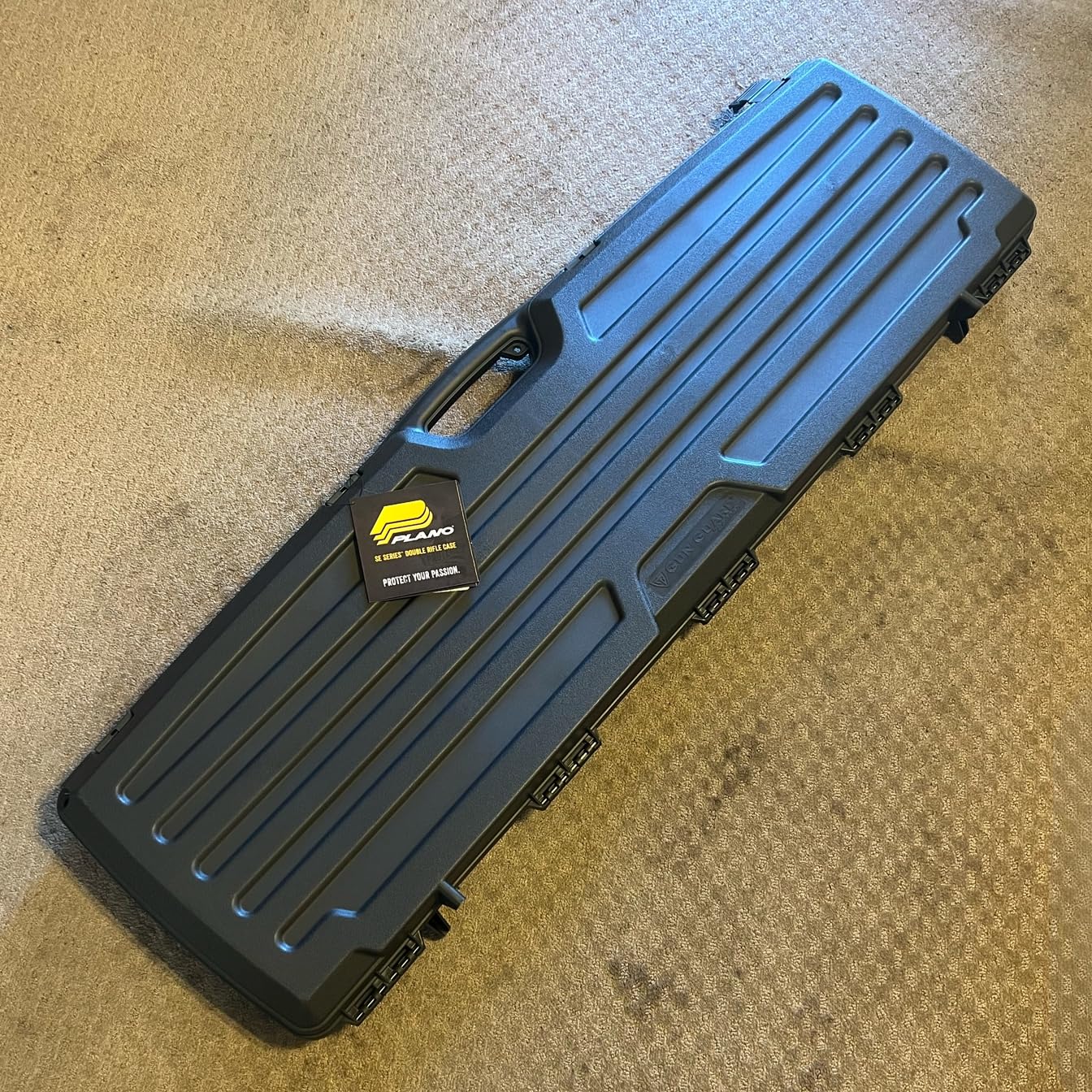 Plano Gun Guard SE Series Gun Case, Black, Lockable Padlock Tabs for Travel, Gun Cases for Rifles and Gun Accessories customer photo 2