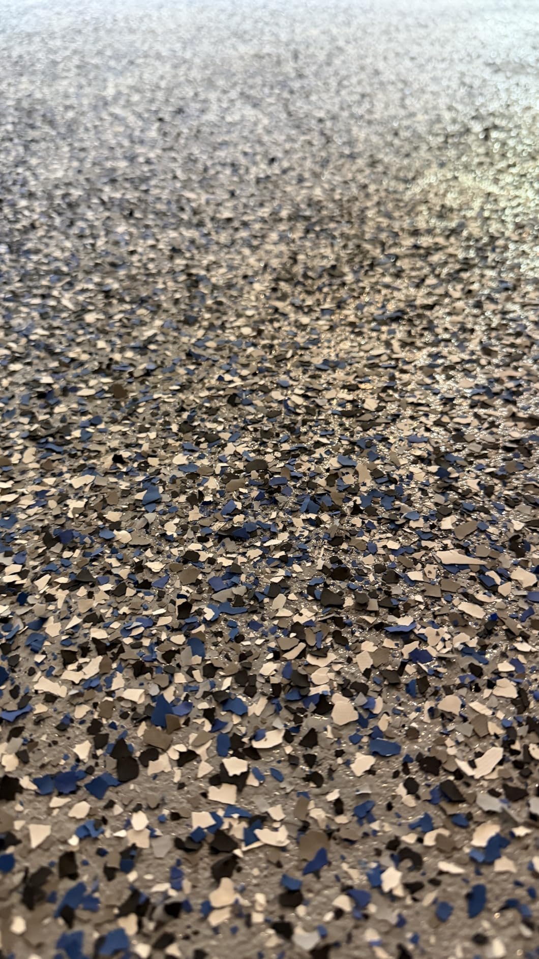 Rust-Oleum 251966 EPOXYSHIELD Garage Floor Coating Kit, 1 Car, Gloss Tan customer photo 2