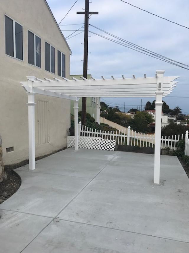 New England Arbors Regency 12' x 12' Vinyl Pergola customer photo 2