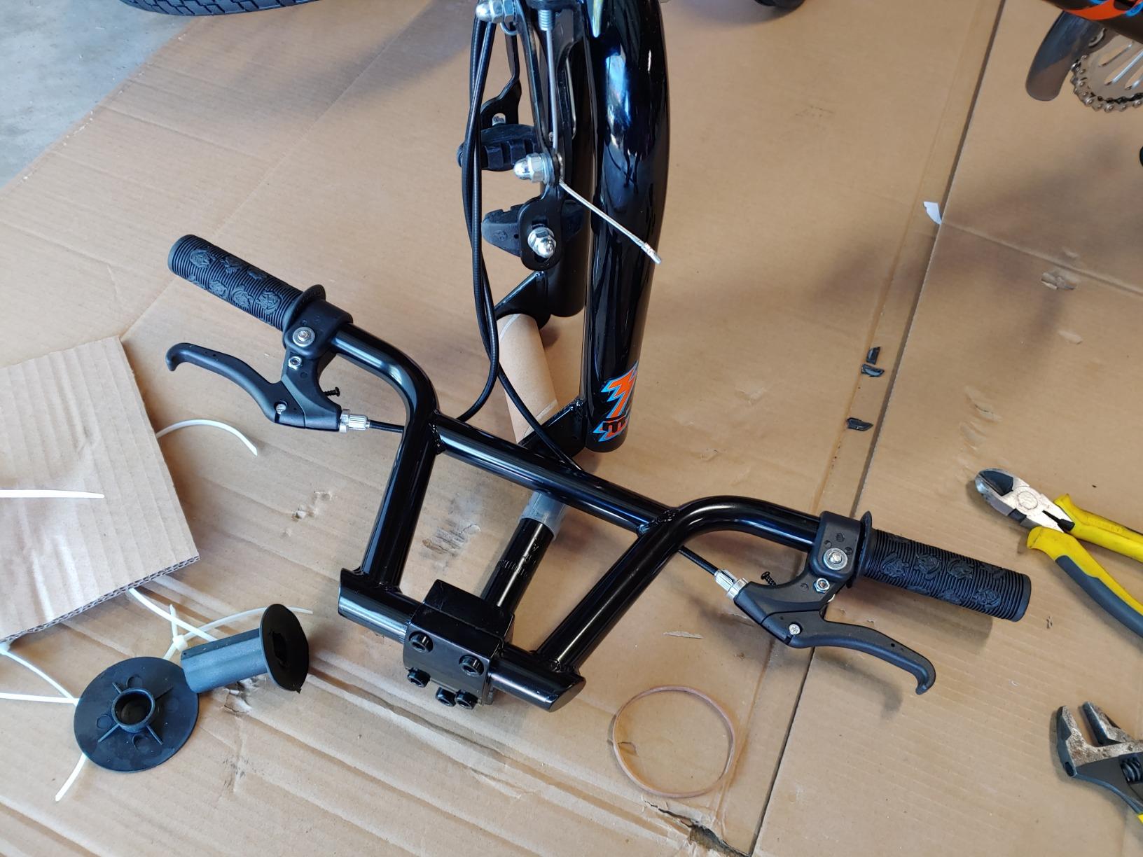 Mongoose Switch and Stun Freestyle BMX Bike customer photo 2